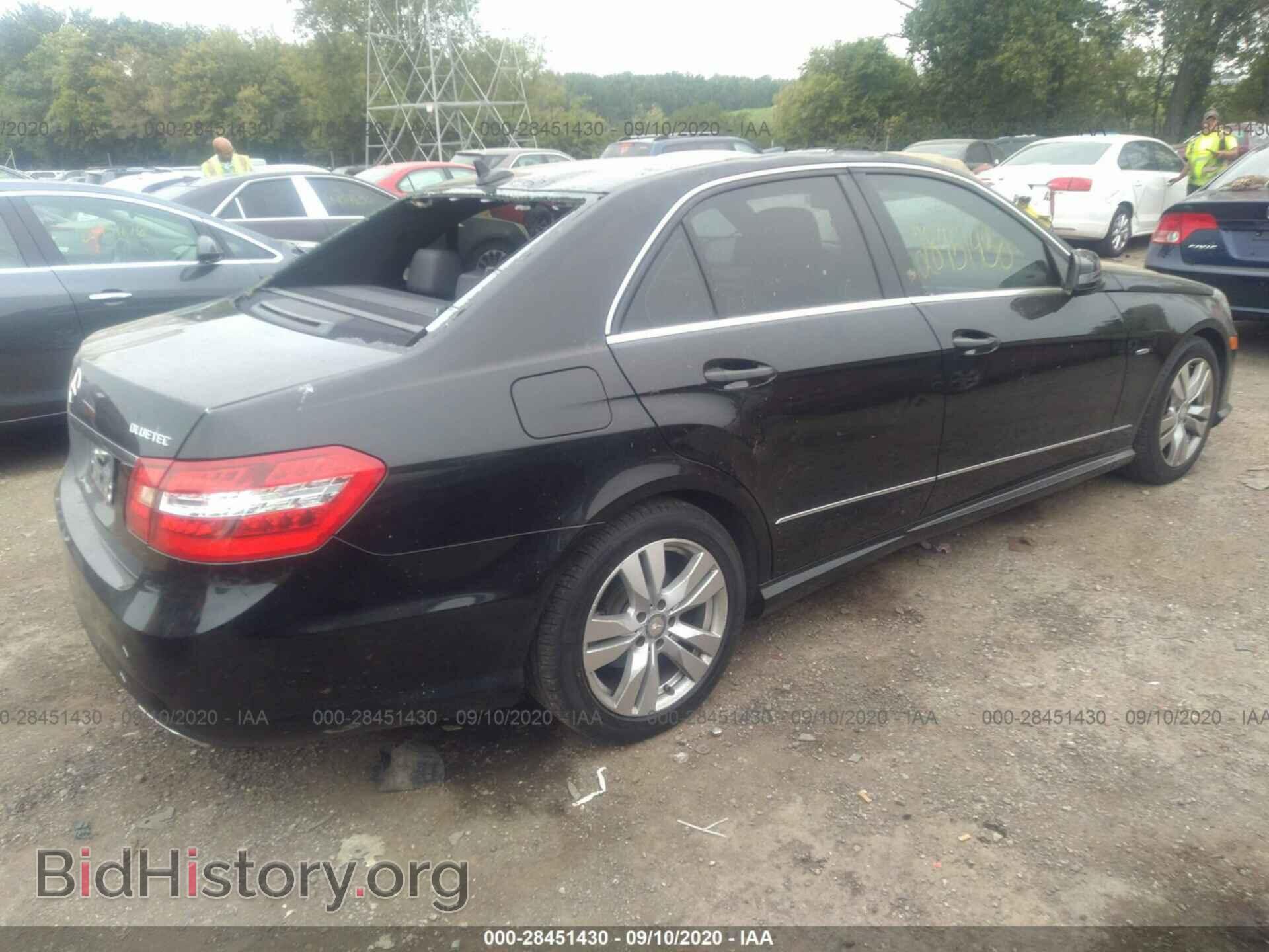 2012 MERCEDES-BENZ E-CLASS - VIN: WDDHF2EBXCA577503 - Фото 4