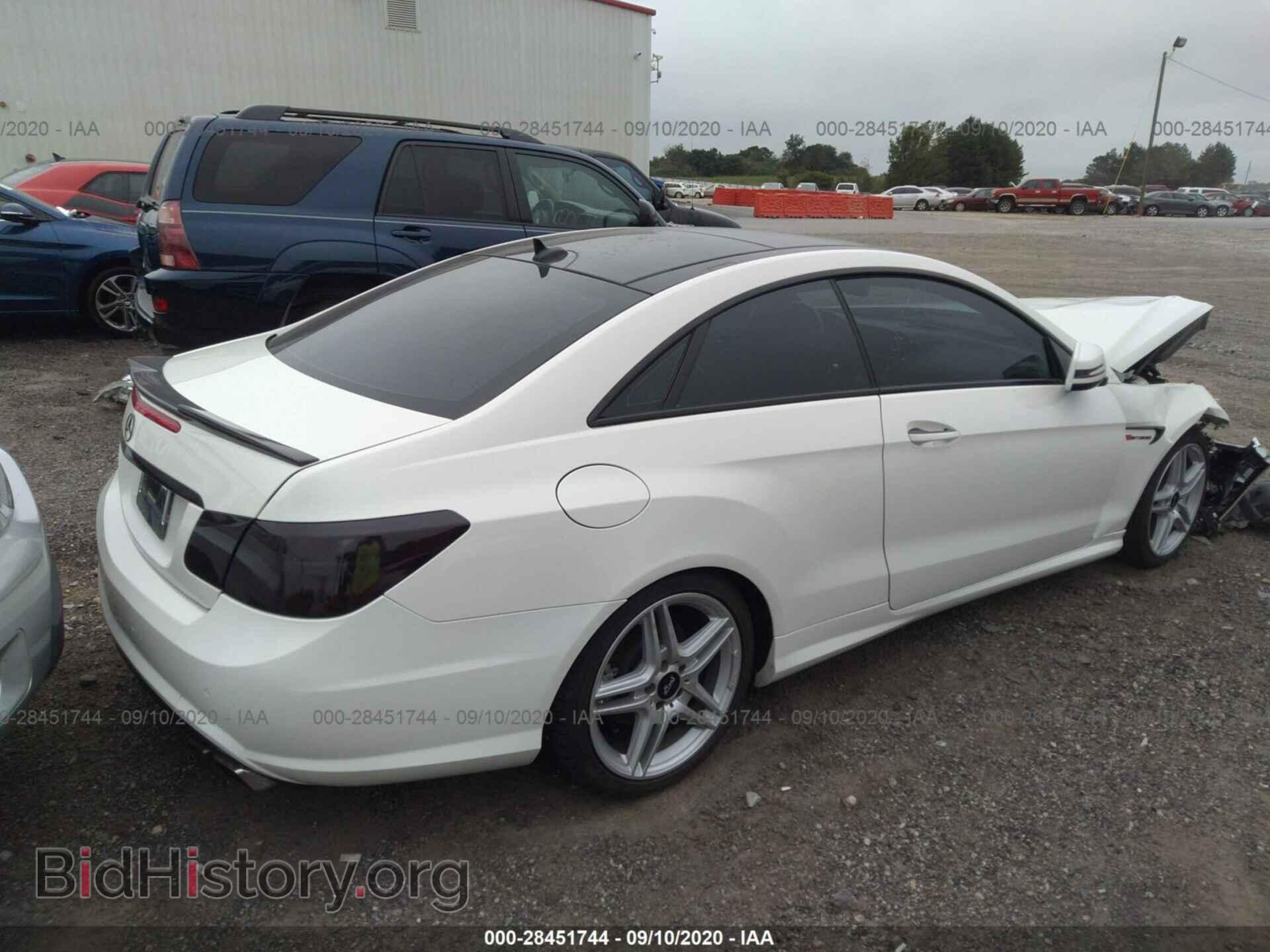 2012 MERCEDES-BENZ E-CLASS - VIN: WDDKJ7DBXCF155334 - Photo 4