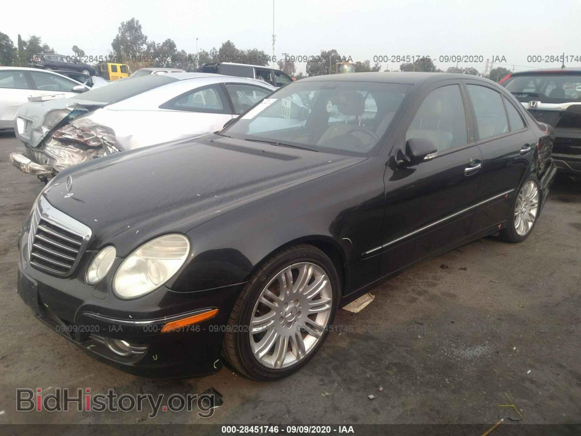 2007 MERCEDES-BENZ E-CLASS - VIN: WDBUF56X97B080302 - Фото 2
