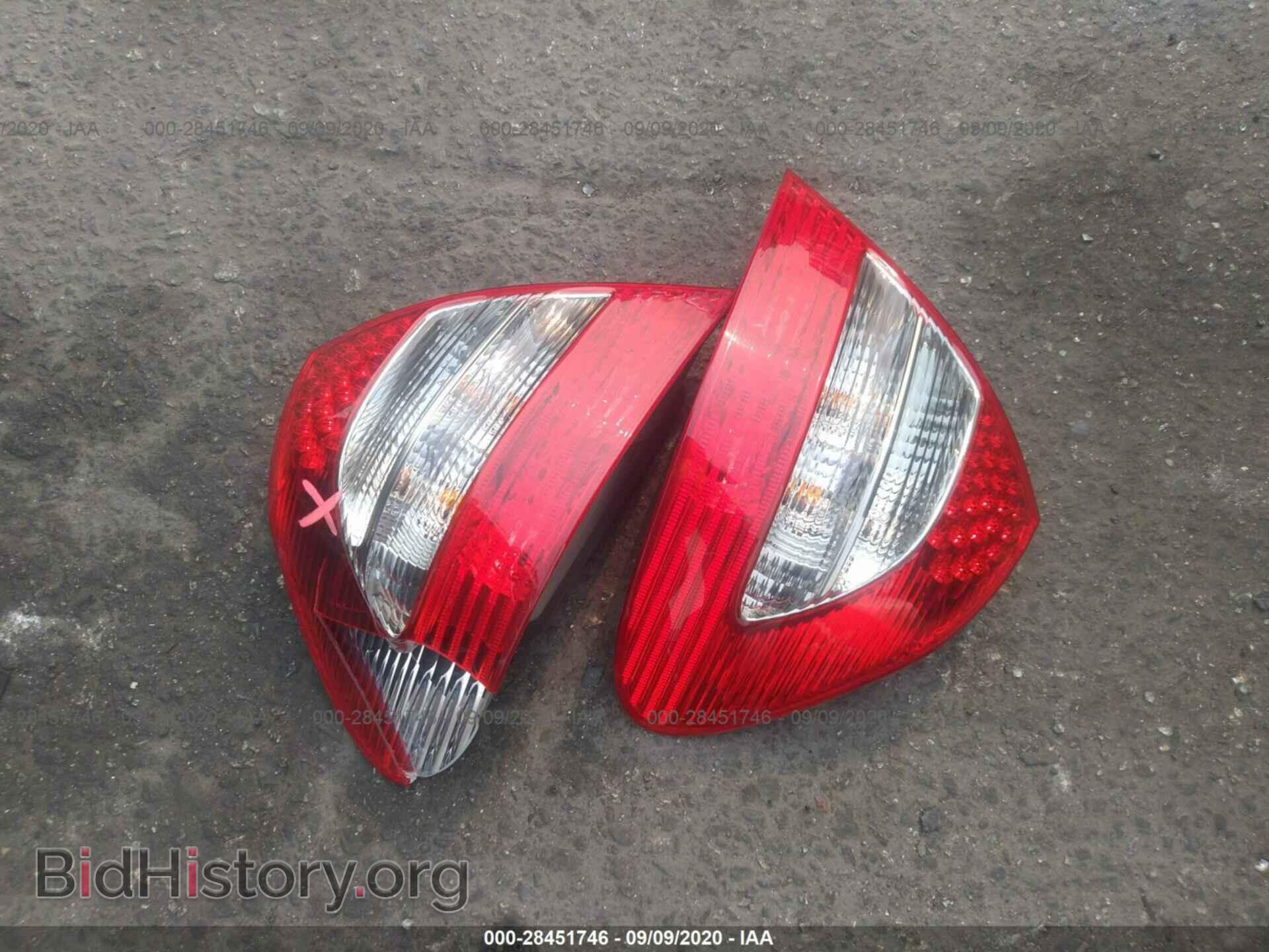 2007 MERCEDES-BENZ E-CLASS - VIN: WDBUF56X97B080302 - Фото 12