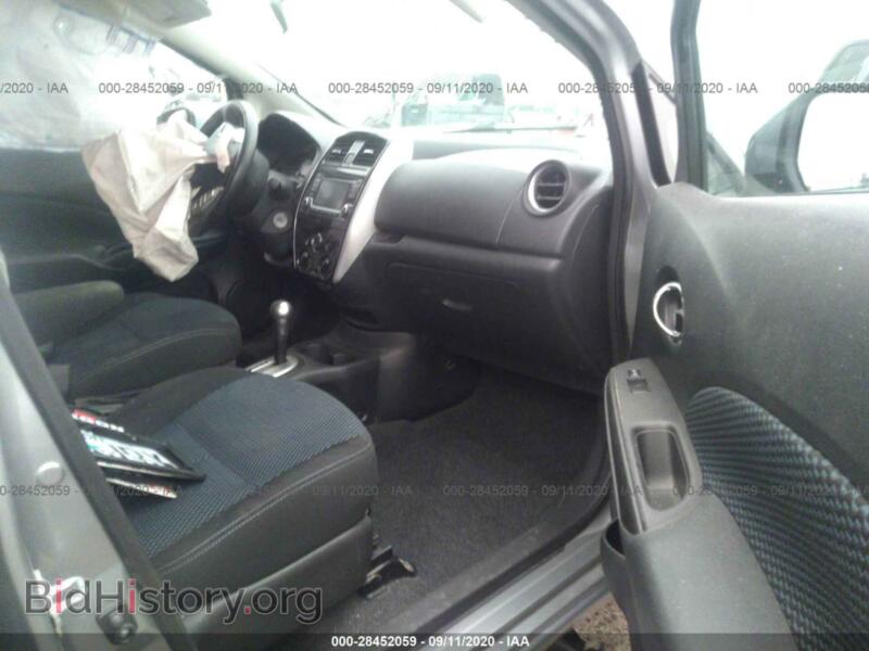 2015 Nissan VERSA NOTE (VIN 3N1CE2CP4FL448565) — photo 5 of 10