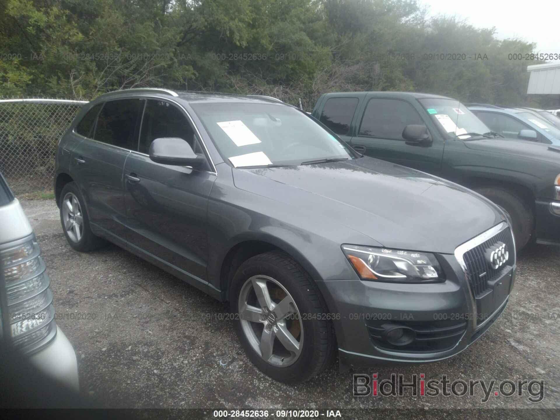 Photo WA1LFAFPXCA069793 - AUDI Q5 2012