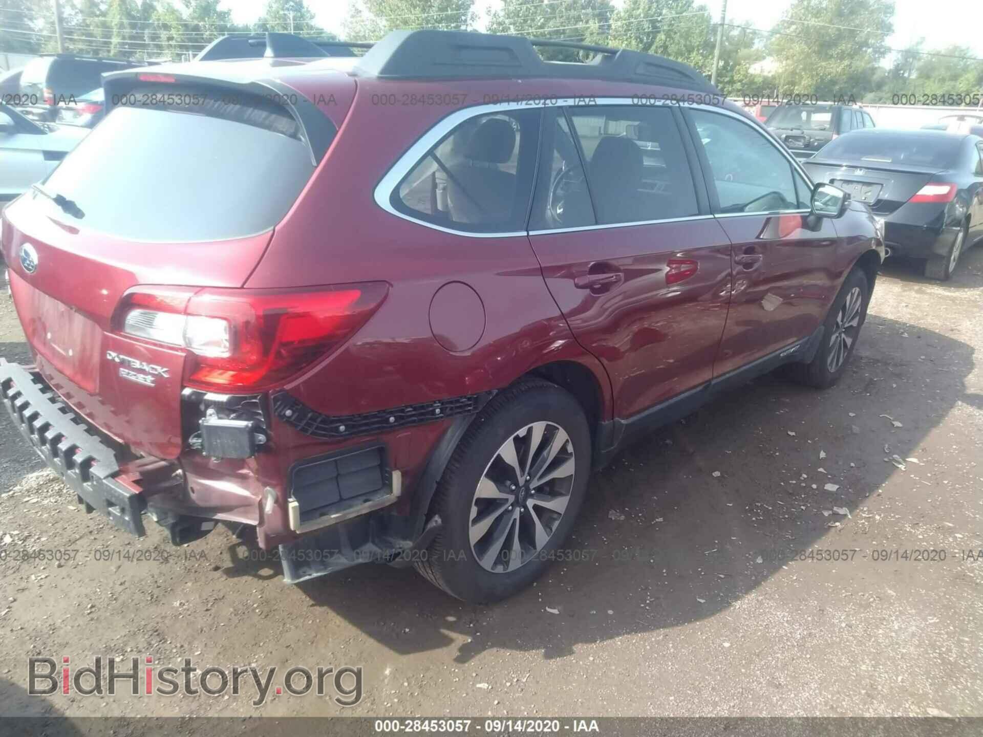 2017 SUBARU OUTBACK - VIN: 4S4BSANC6H3247363 - Фото 4