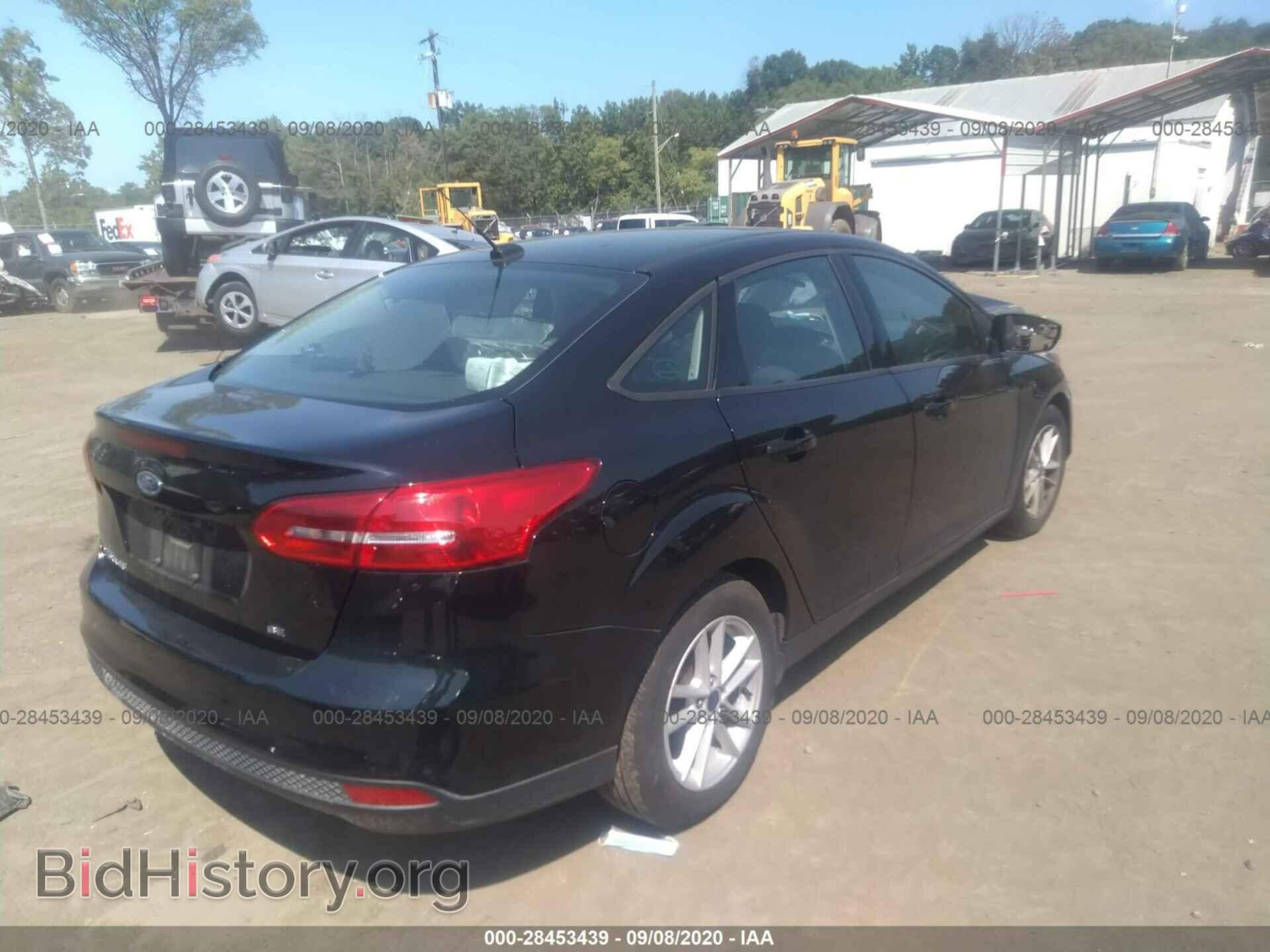 2017 FORD FOCUS - VIN: 1FADP3F27HL339832 - Photo 4