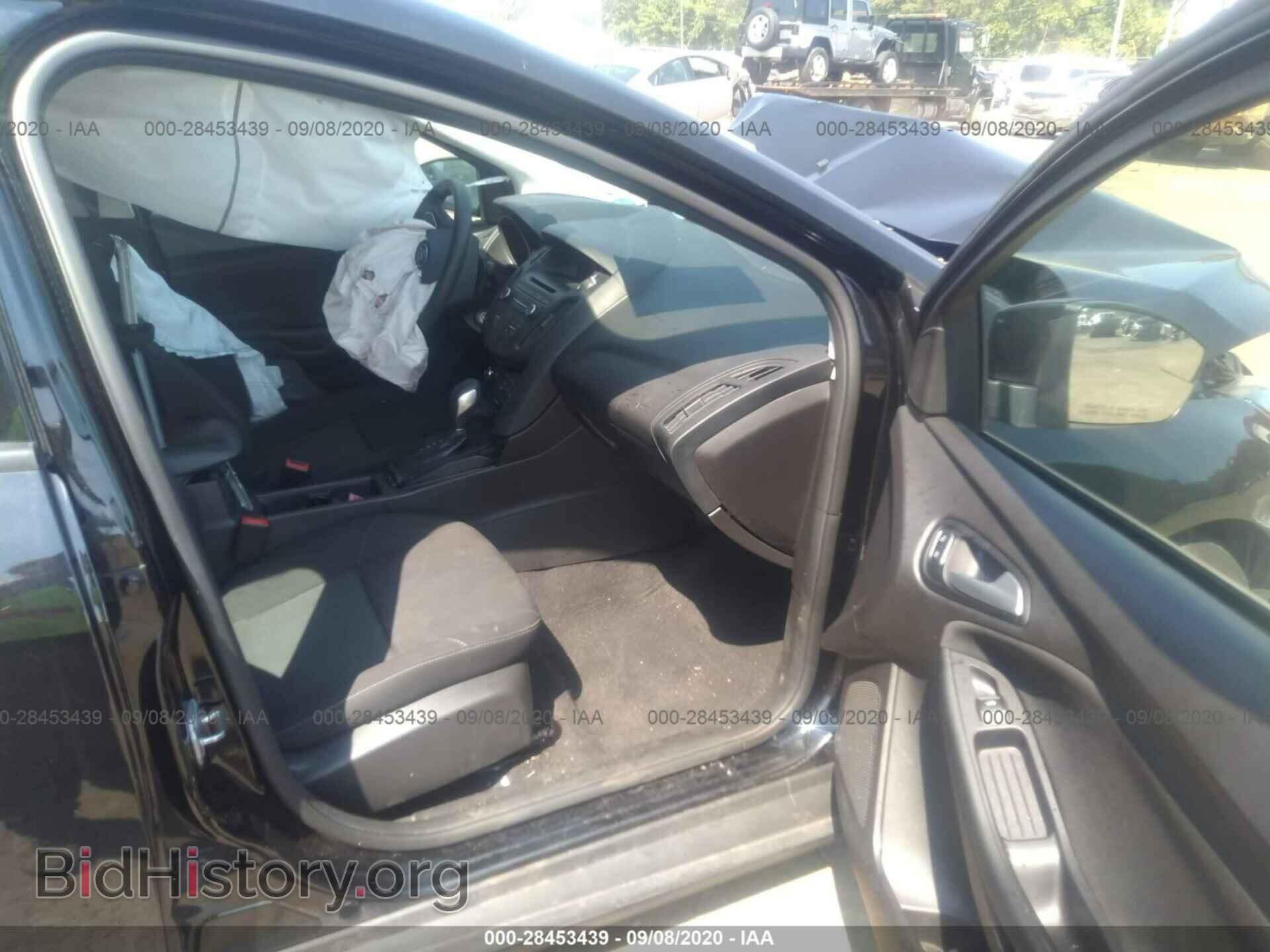 2017 FORD FOCUS - VIN: 1FADP3F27HL339832 - Photo 5