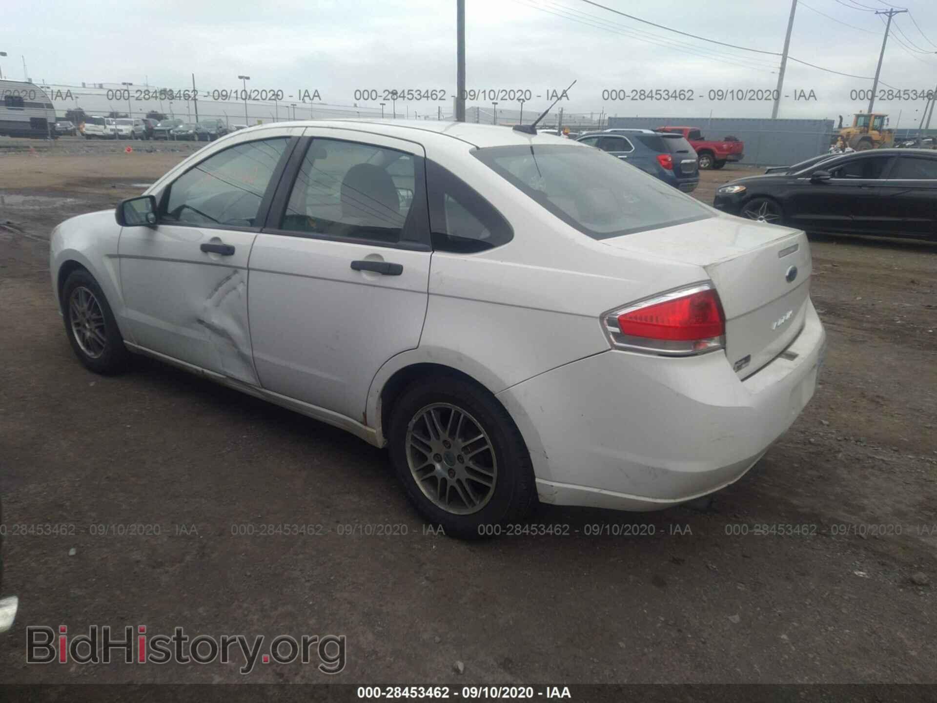 2011 FORD FOCUS - VIN: 1FAHP3EN2BW168510 - Фото 3