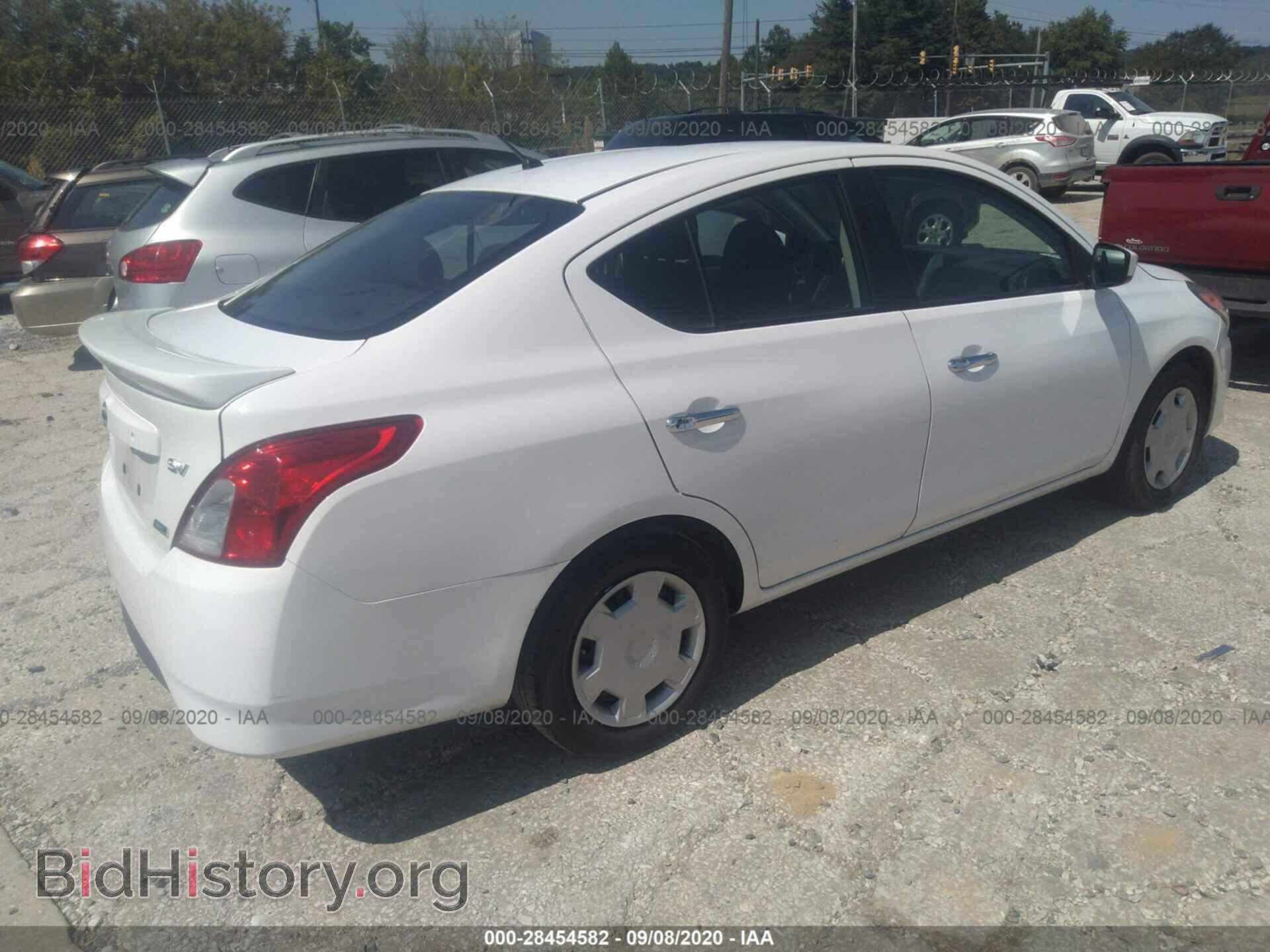 2016 NISSAN VERSA - VIN: 3N1CN7AP1GL848889 - Фото 4