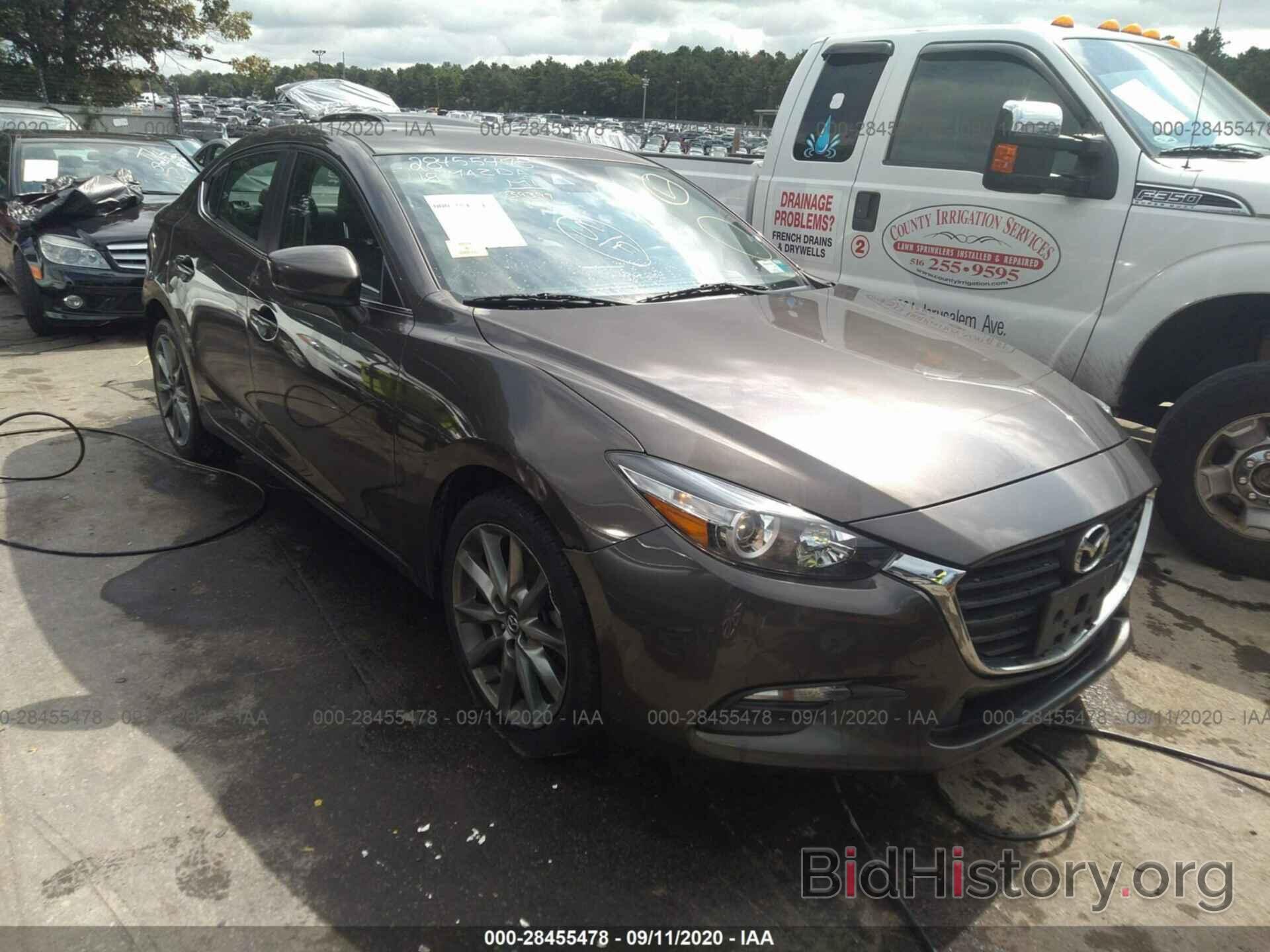 Photo 3MZBN1V34JM162096 - MAZDA MAZDA3 4-DOOR 2018