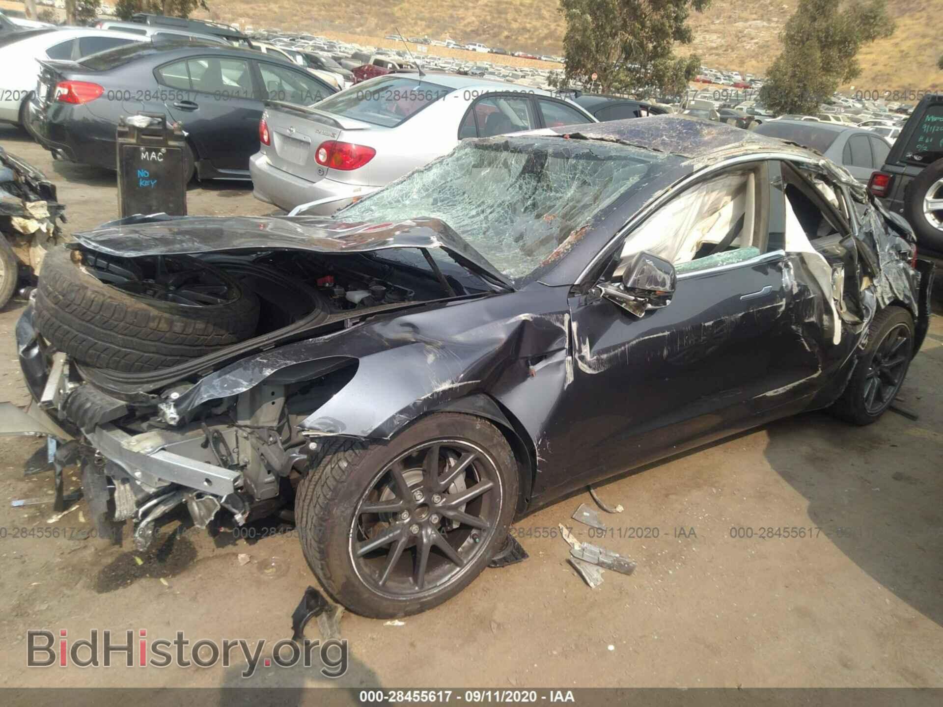 2018 TESLA MODEL 3 - VIN: 5YJ3E1EA7JF025650 - Фото 2