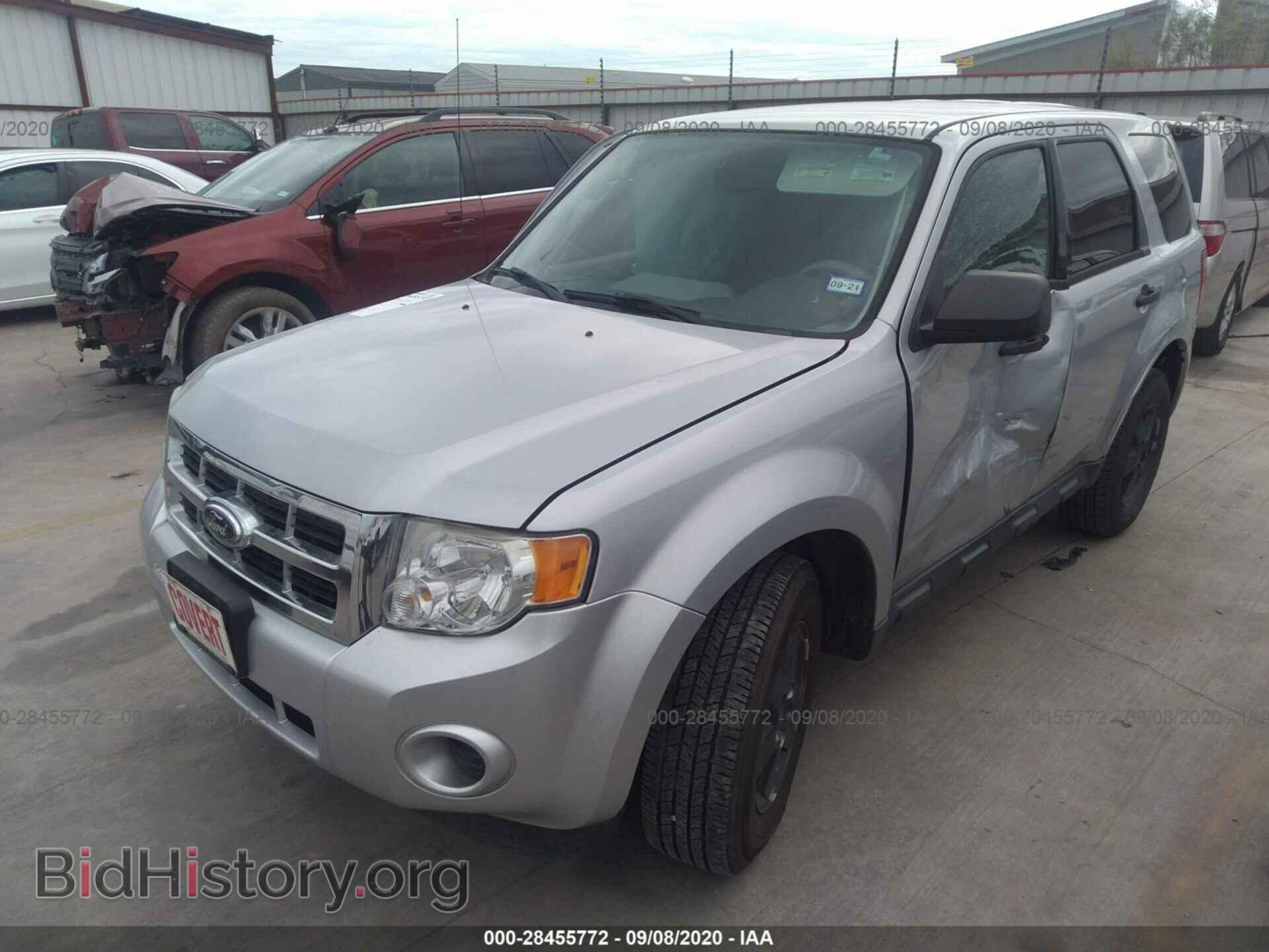 2012 FORD ESCAPE - VIN: 1FMCU0C72CKC81619 - Photo 2