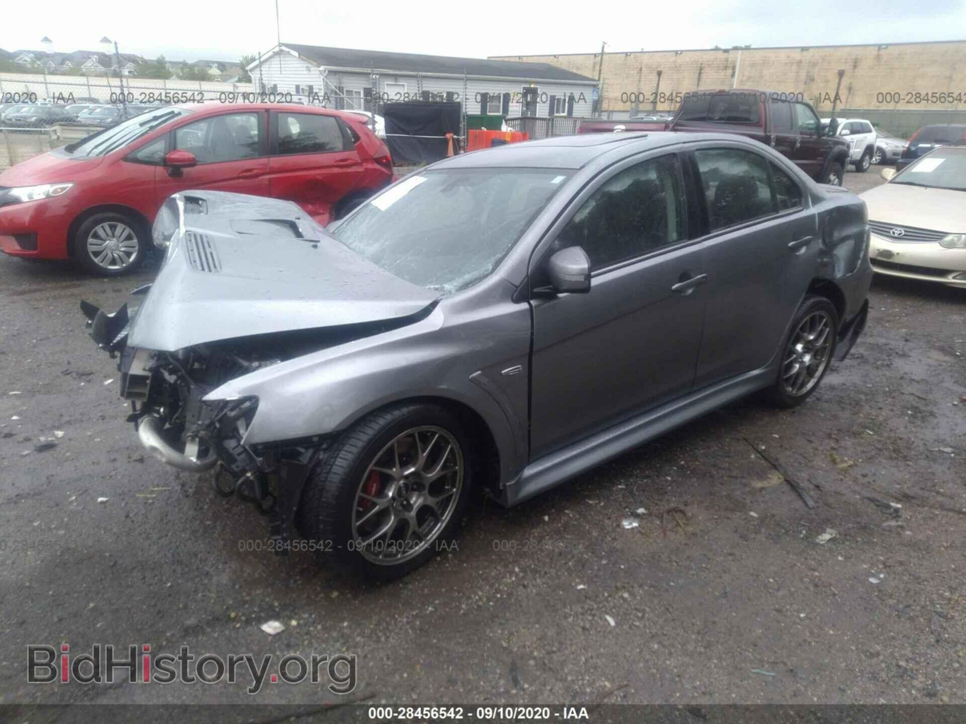 2015 MITSUBISHI LANCER EVOLUTION - VIN: JA32W5FV4FU010117 - Фото 2