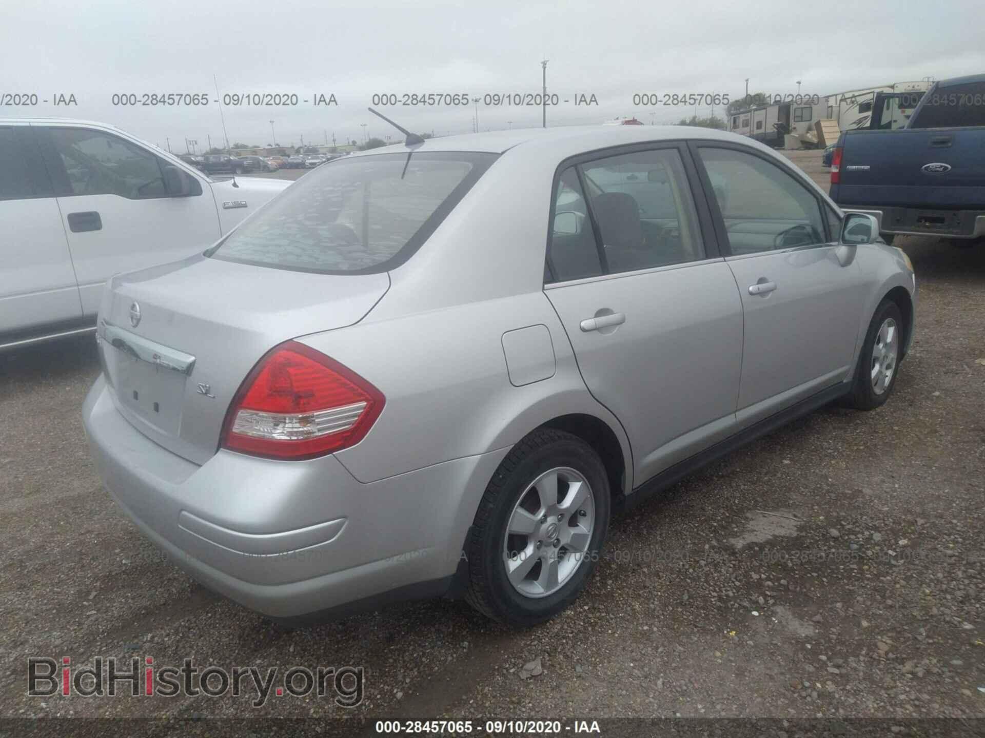 2007 NISSAN VERSA - VIN: 3N1BC11E47L430615 - Фото 4