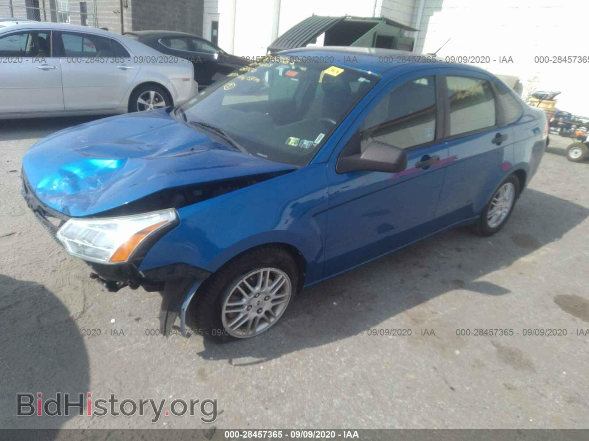 2010 FORD FOCUS - VIN: 1FAHP3FN2AW147587 - Фото 2