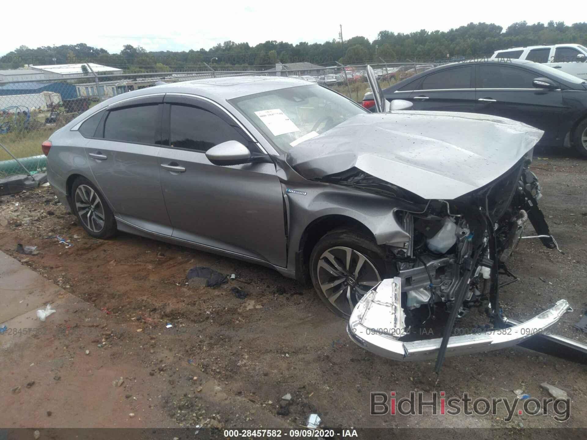 Photo 1HGCV3F48KA018948 - HONDA ACCORD HYBRID 2019