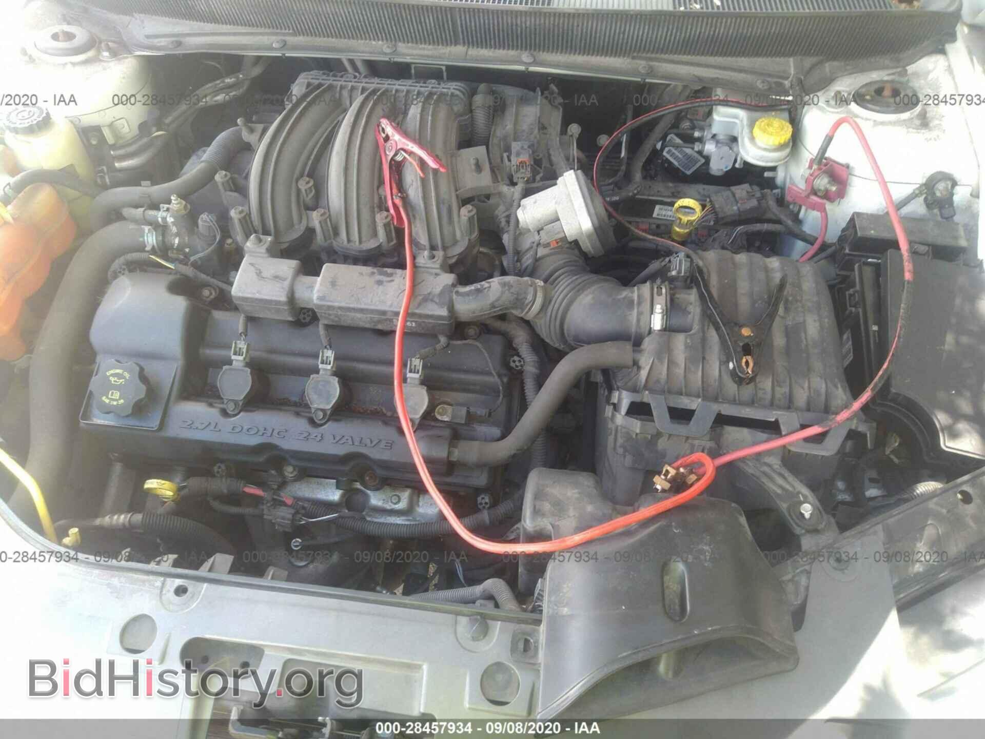 2010 CHRYSLER SEBRING - VIN: 1C3CC5FD1AN196809 - Фото 10