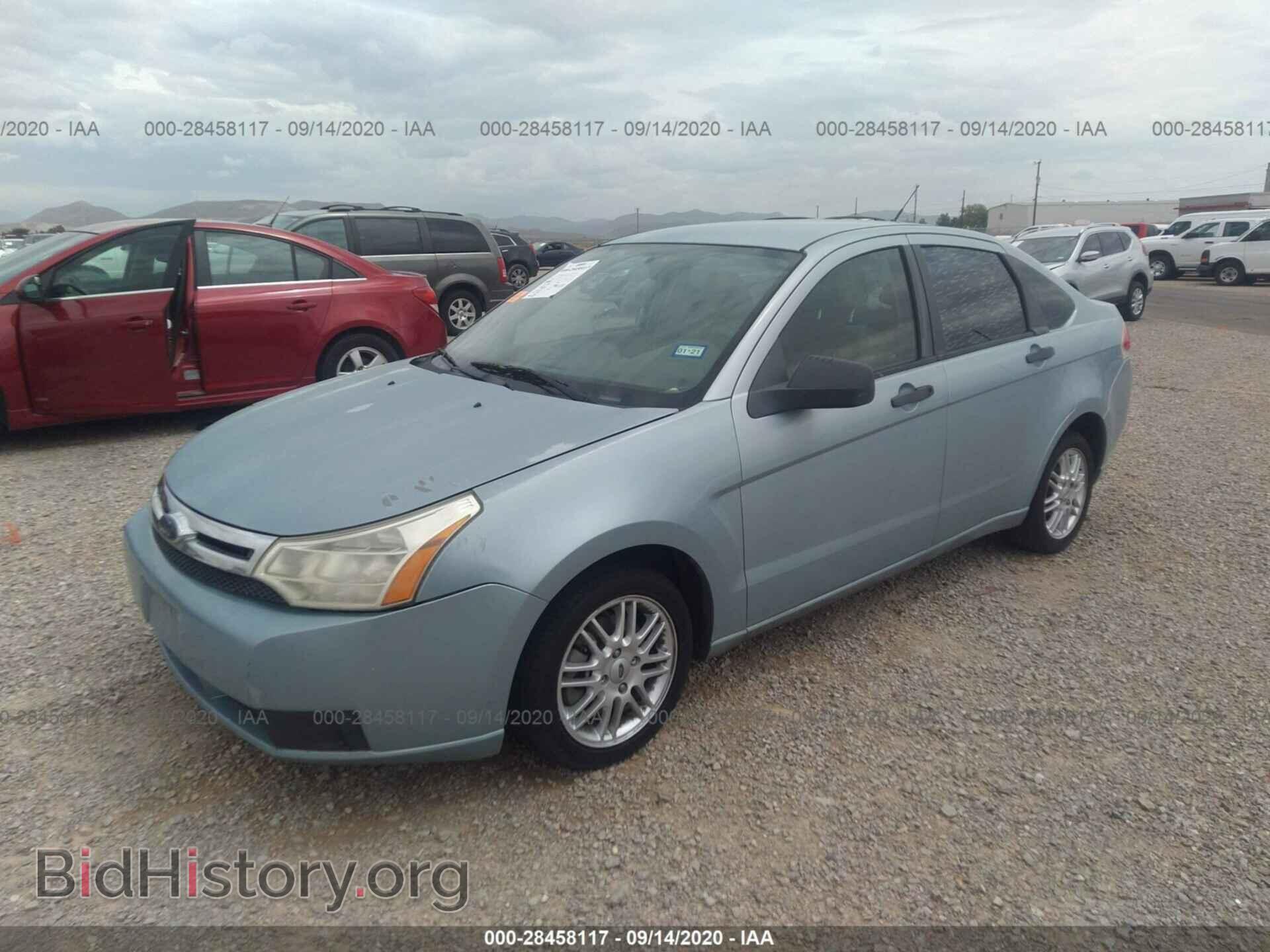 2009 FORD FOCUS - VIN: 1FAHP35N59W152568 - Фото 2