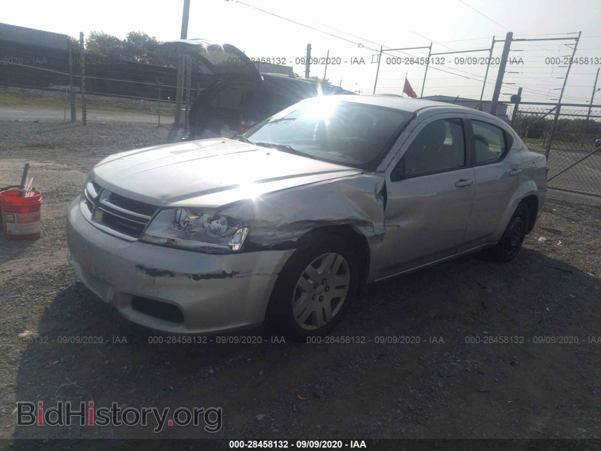2011 DODGE AVENGER - VIN: 1B3BD4FG3BN559025 - Фото 2