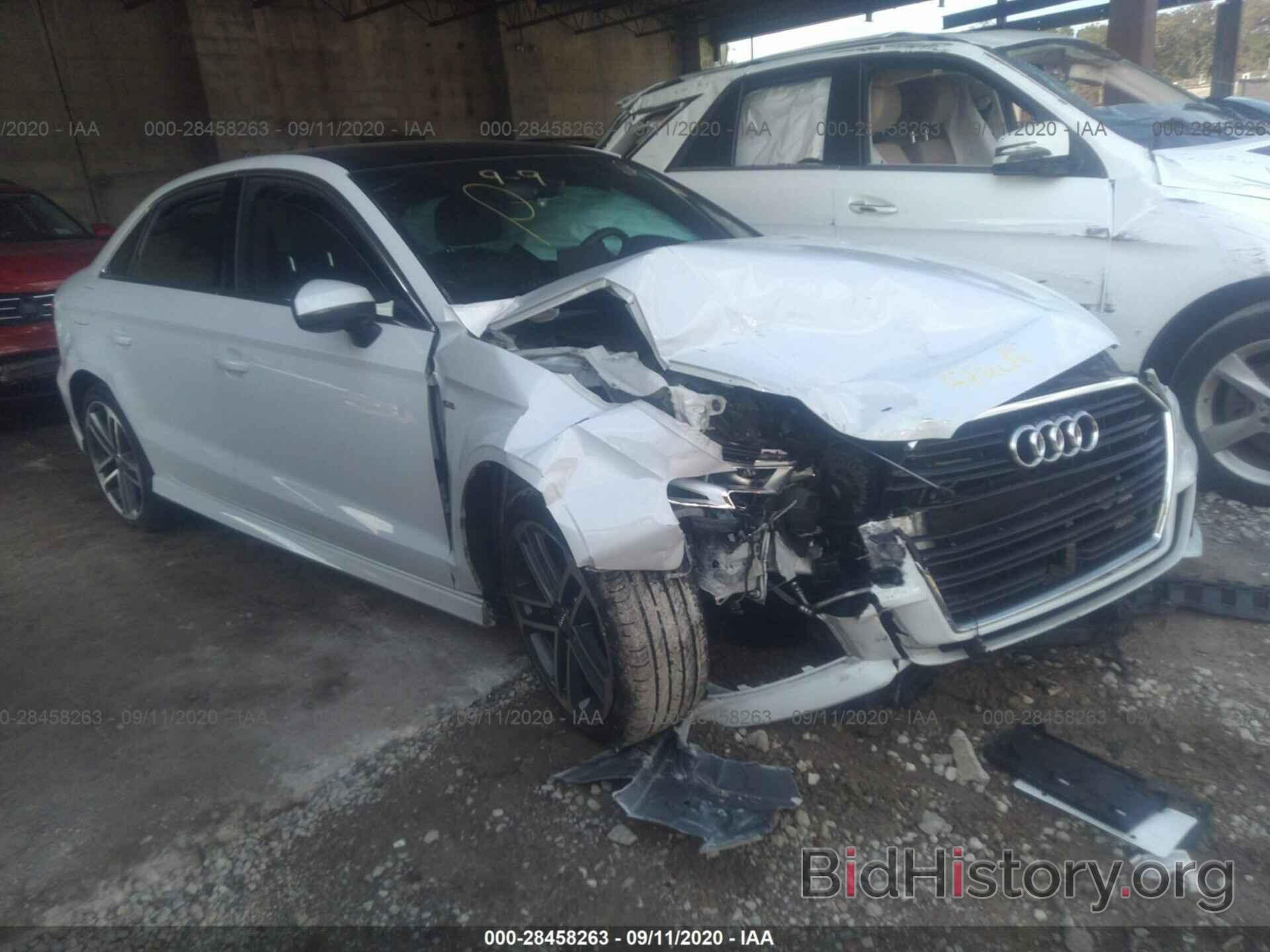 Photo WAUJ8GFF3J1036839 - AUDI A3 SEDAN 2018