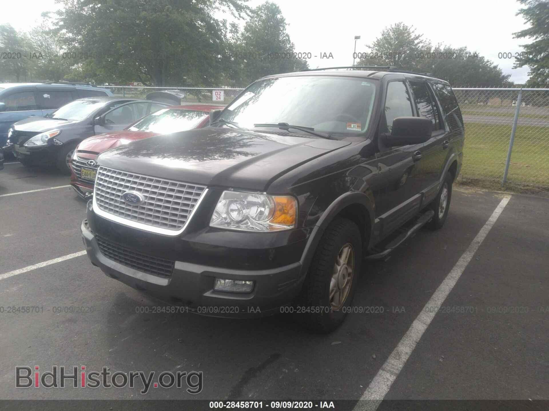 2004 FORD EXPEDITION - VIN: 1FMPU16W94LB04037 - Фото 2