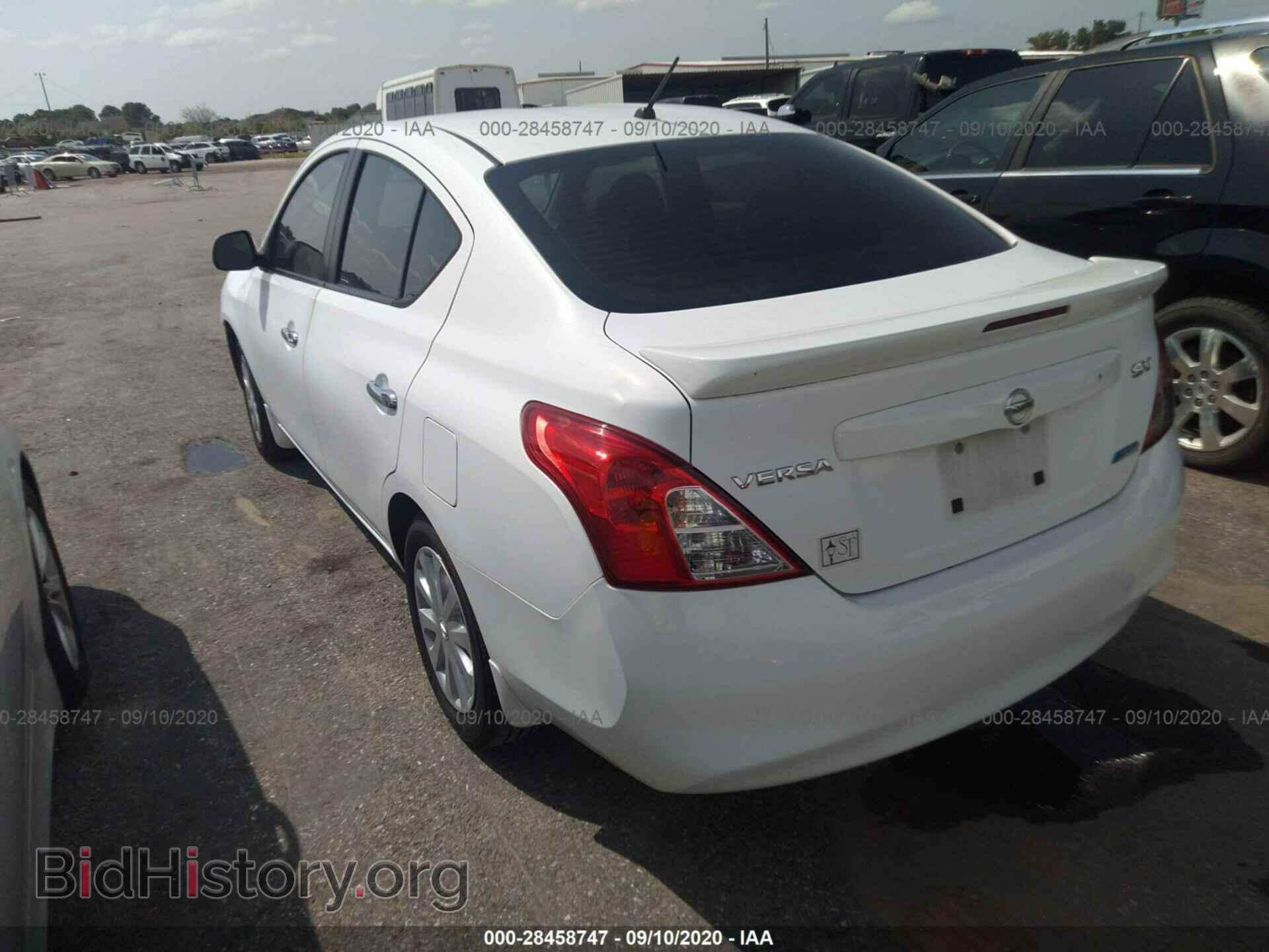 2013 NISSAN VERSA - VIN: 3N1CN7AP1DL871147 - Фото 3