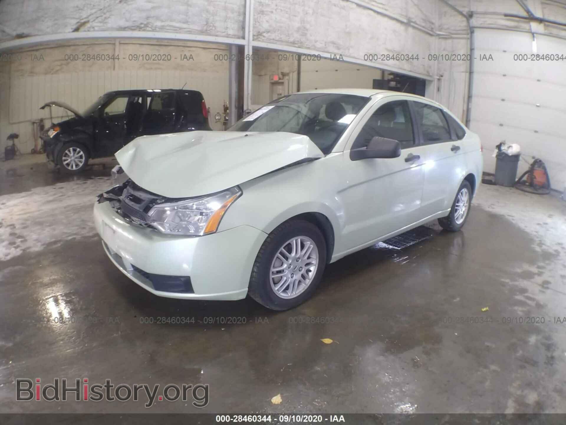 2010 FORD FOCUS - VIN: 1FAHP3FN4AW177724 - Фото 2