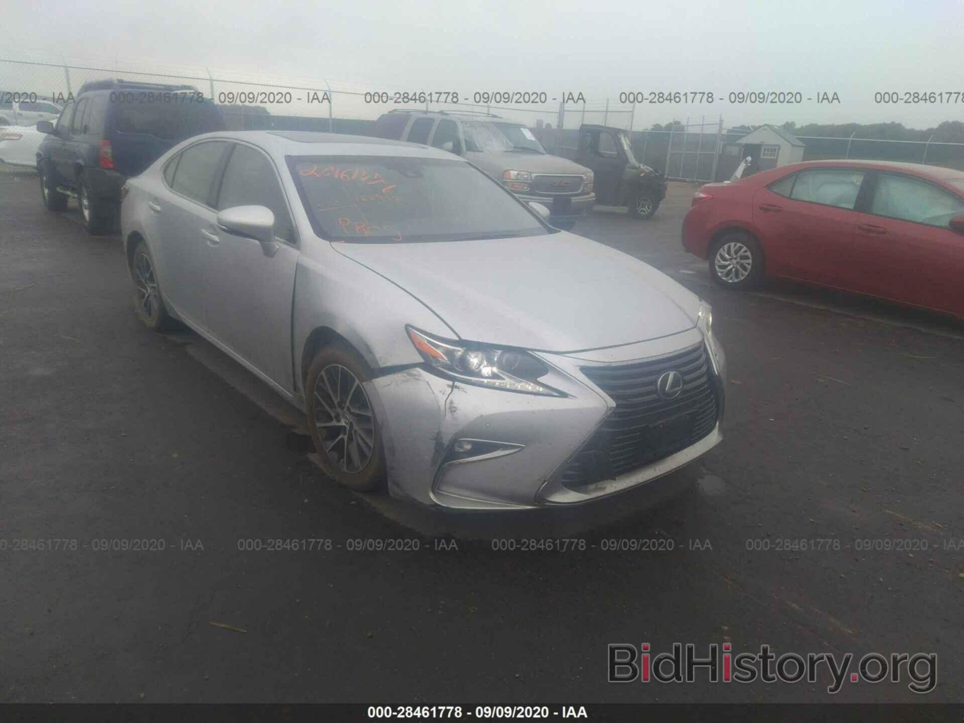 Photo JTHBK1GG1G2214391 - LEXUS ES 350 2016