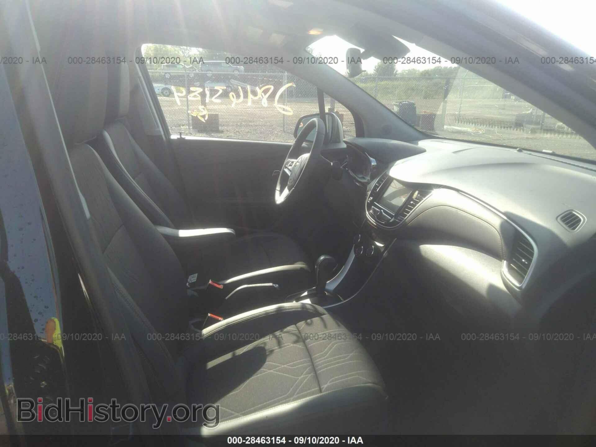 2019 CHEVROLET TRAX - VIN: KL7CJPSB3KB930447 - Фото 4