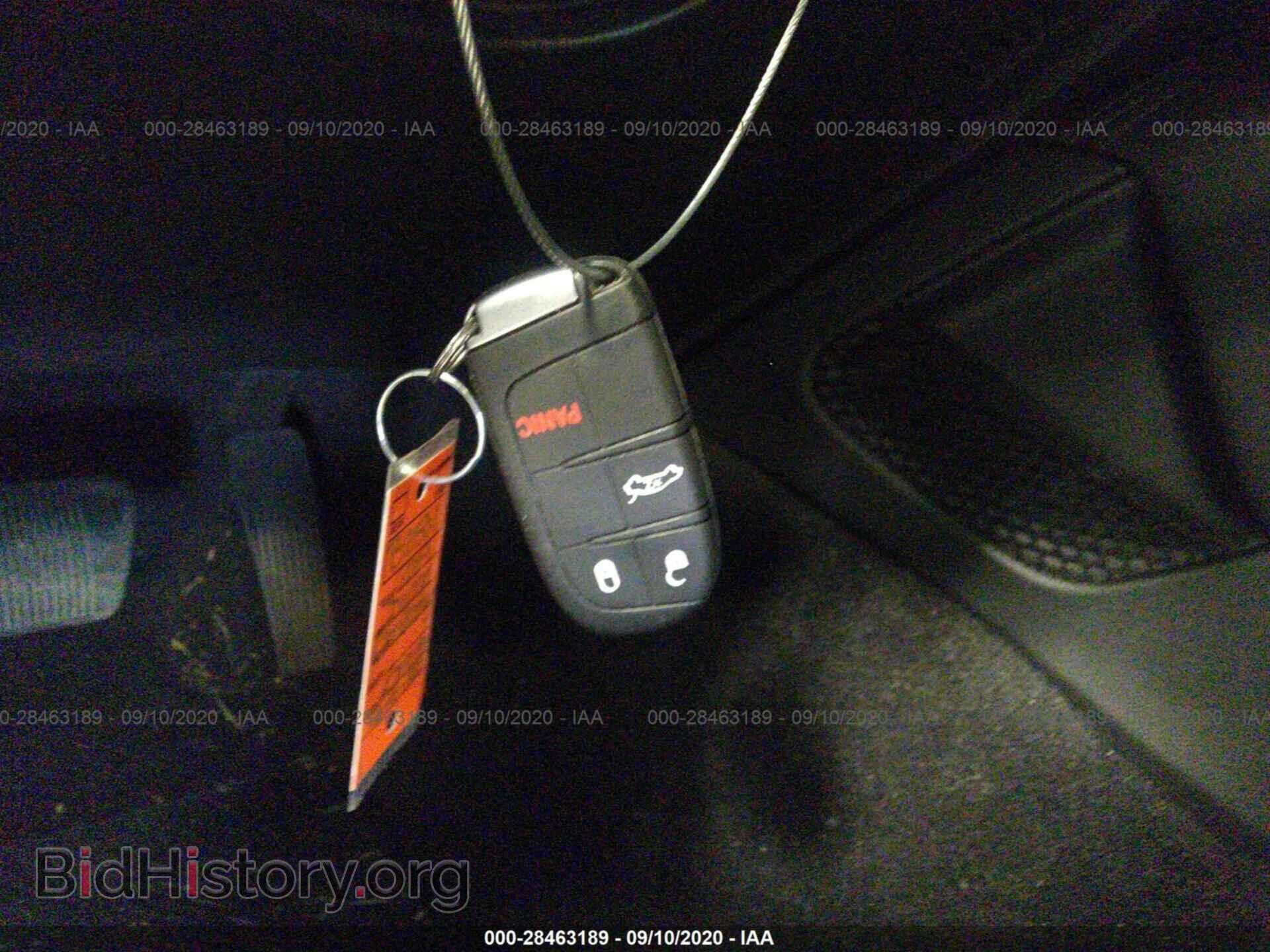 2019 DODGE CHALLENGER - VIN: 2C3CDZAG9KH716772 - Фото 11