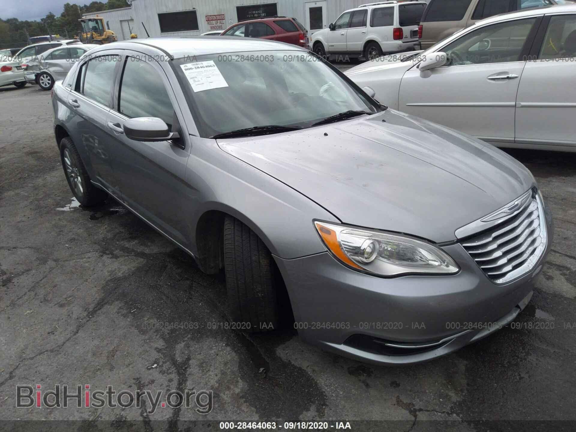 Фотография 1C3CCBAB8EN205936 - CHRYSLER 200 2014