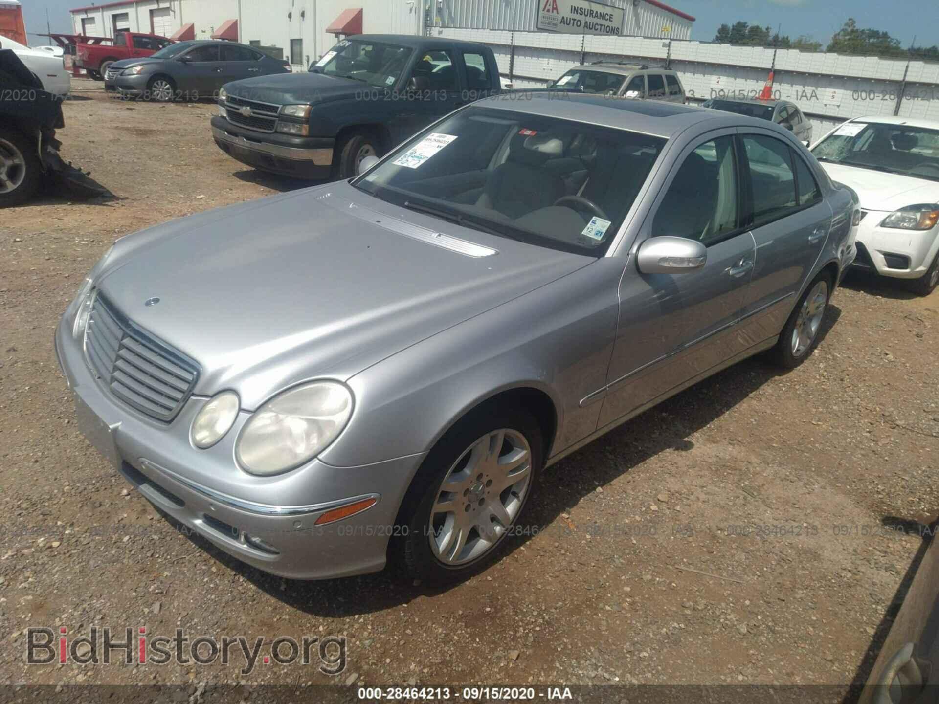 2003 MERCEDES-BENZ E-CLASS - VIN: WDBUF70J83A166488 - Фото 2