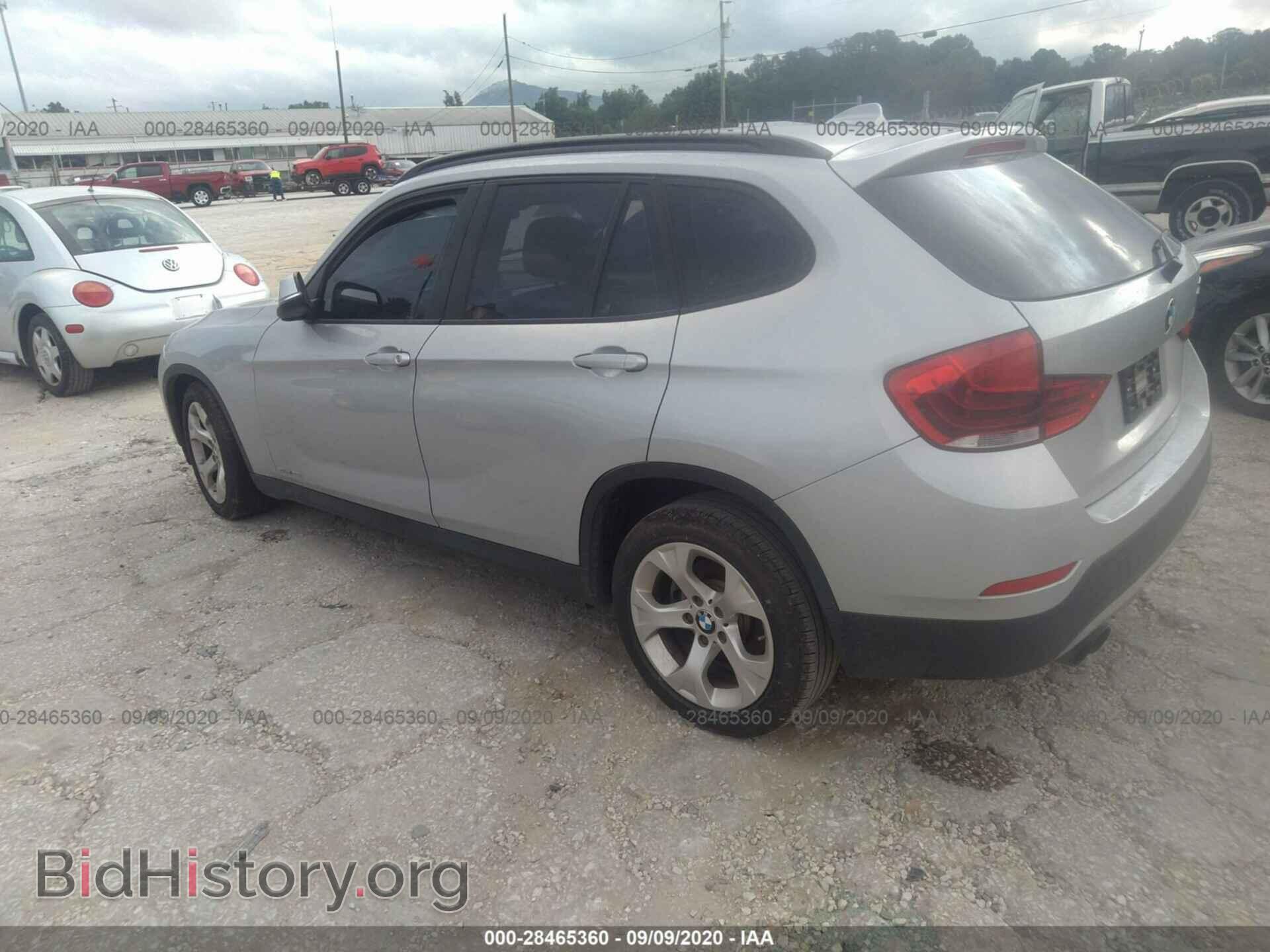 2014 BMW X1 - VIN: WBAVM1C55EVW49677 - Фото 3