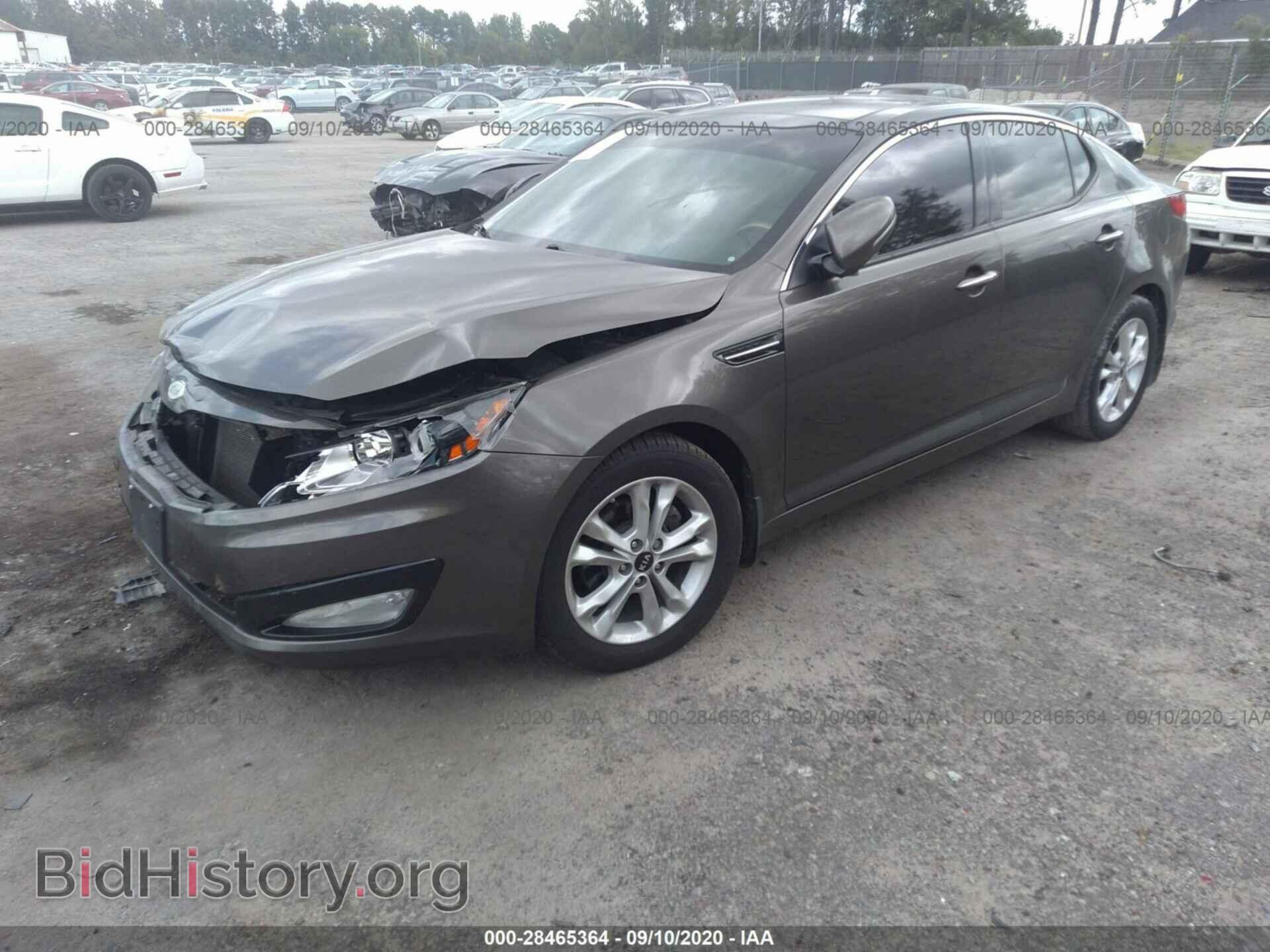 2011 KIA OPTIMA - VIN: KNAGN4A77B5095100 - Фото 2