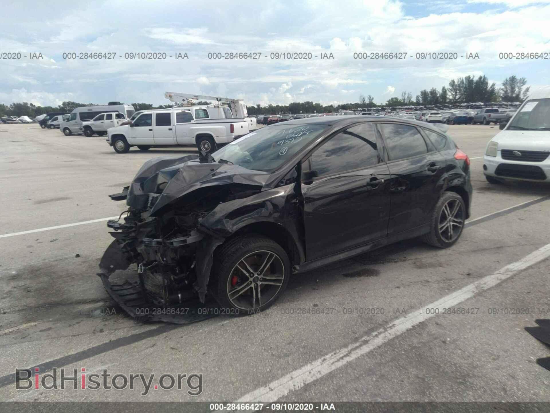 2017 FORD FOCUS - VIN: 1FADP3L99HL289372 - Фото 2