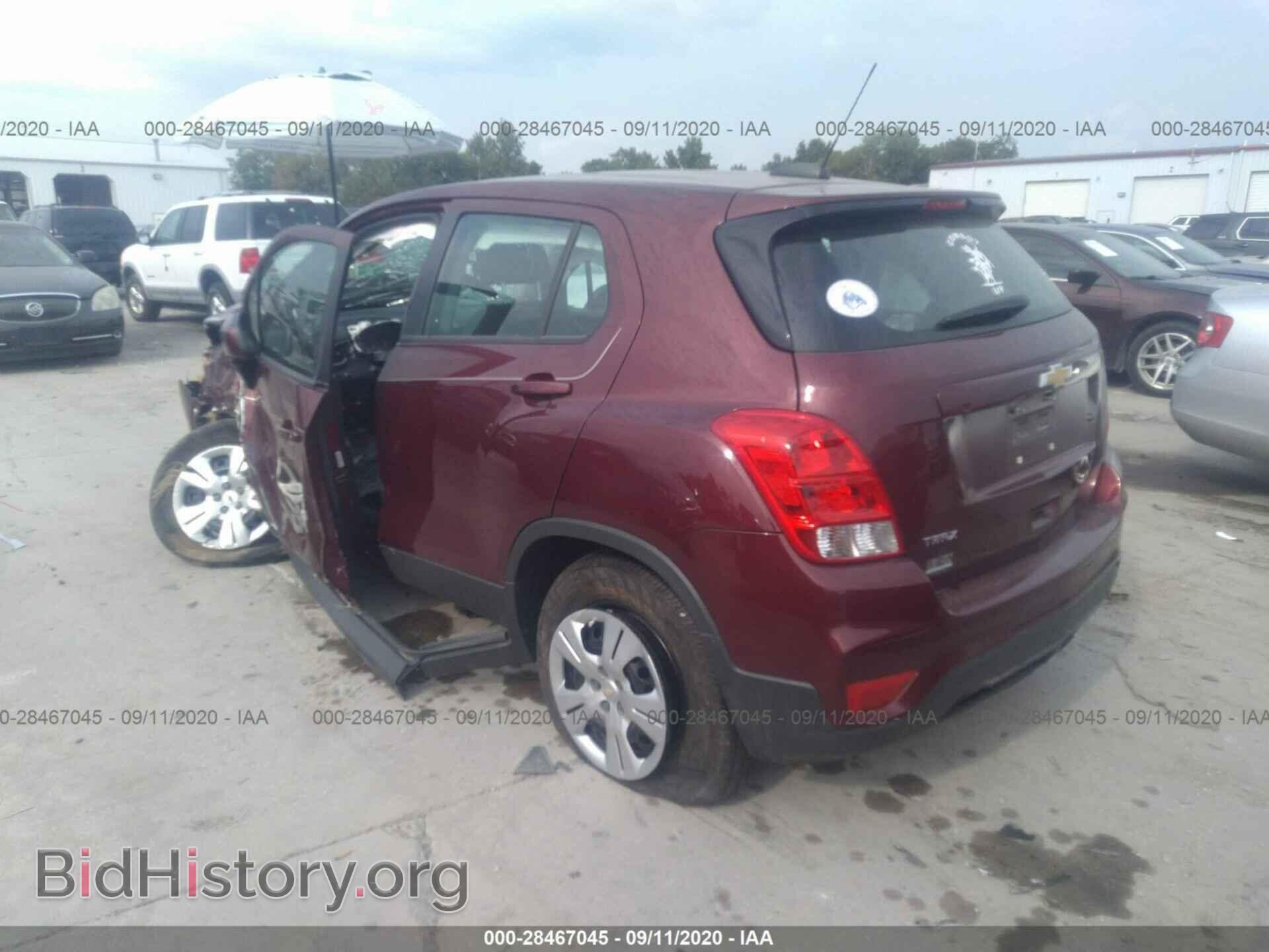 2017 CHEVROLET TRAX - VIN: 3GNCJKSB7HL234825 - Фото 3
