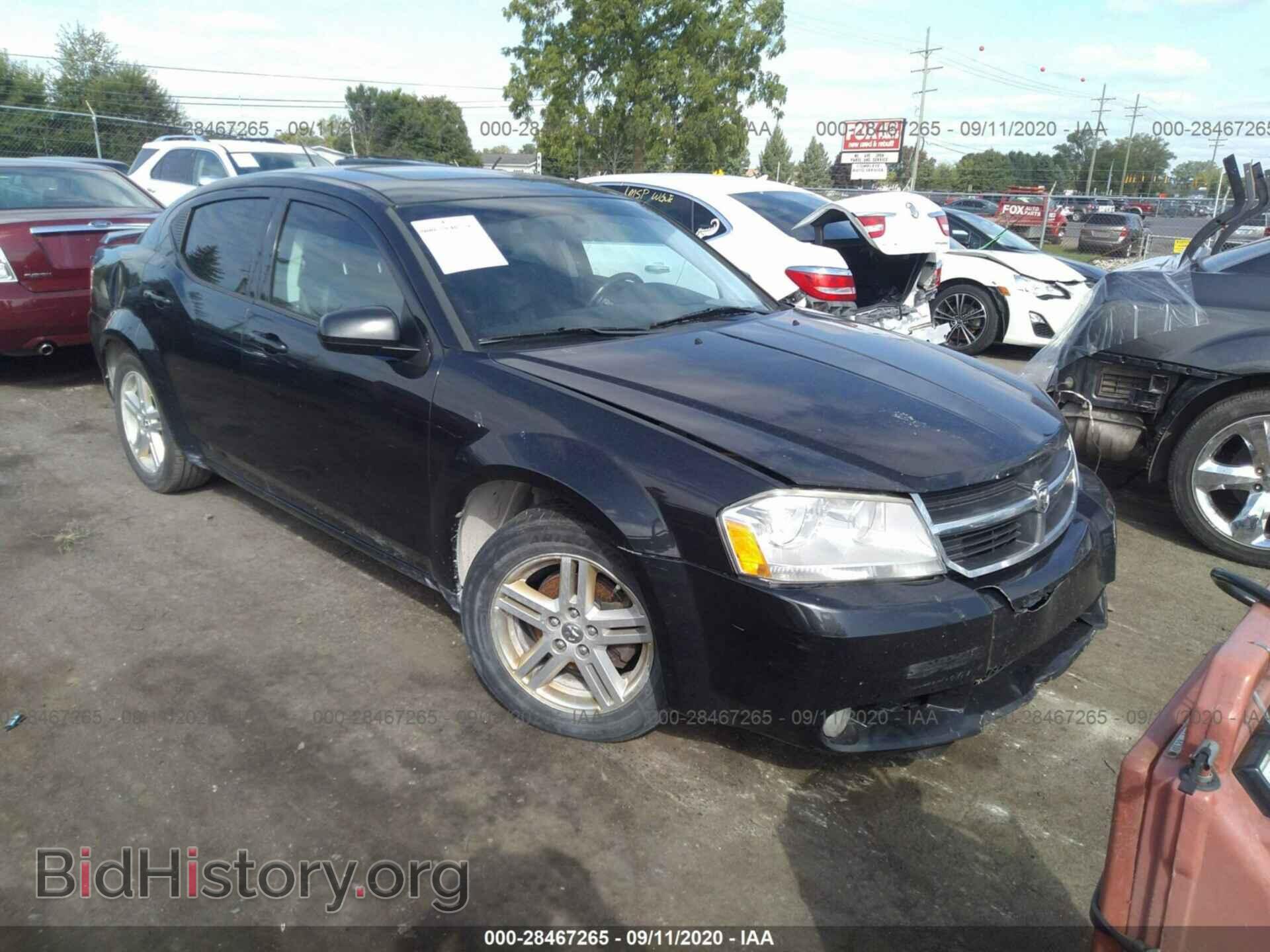 Фотография 1B3CC5FB8AN174124 - DODGE AVENGER 2010