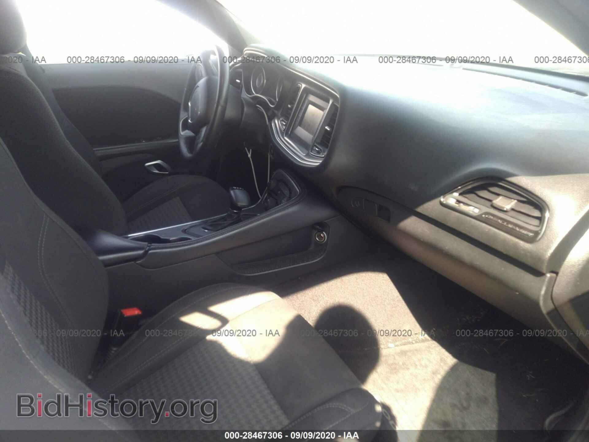 2015 DODGE CHALLENGER - VIN: 2C3CDZAG2FH811339 - Фото 5