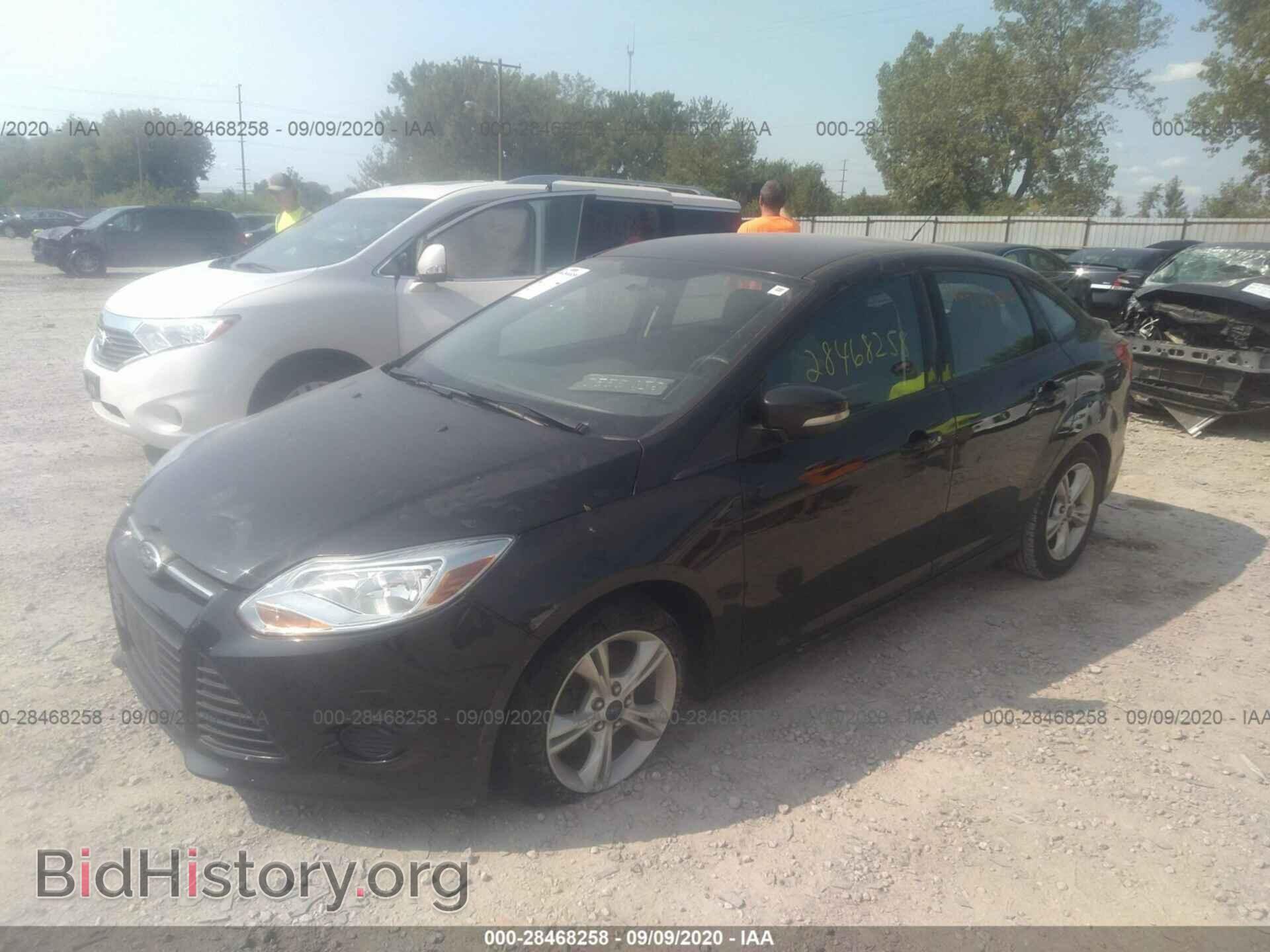 2014 FORD FOCUS - VIN: 1FADP3F2XEL439225 - Фото 2