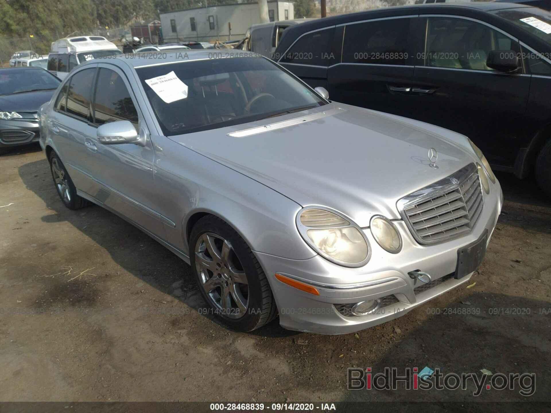 Photo WDBUF56X97A982678 - MERCEDES-BENZ E-CLASS 2007