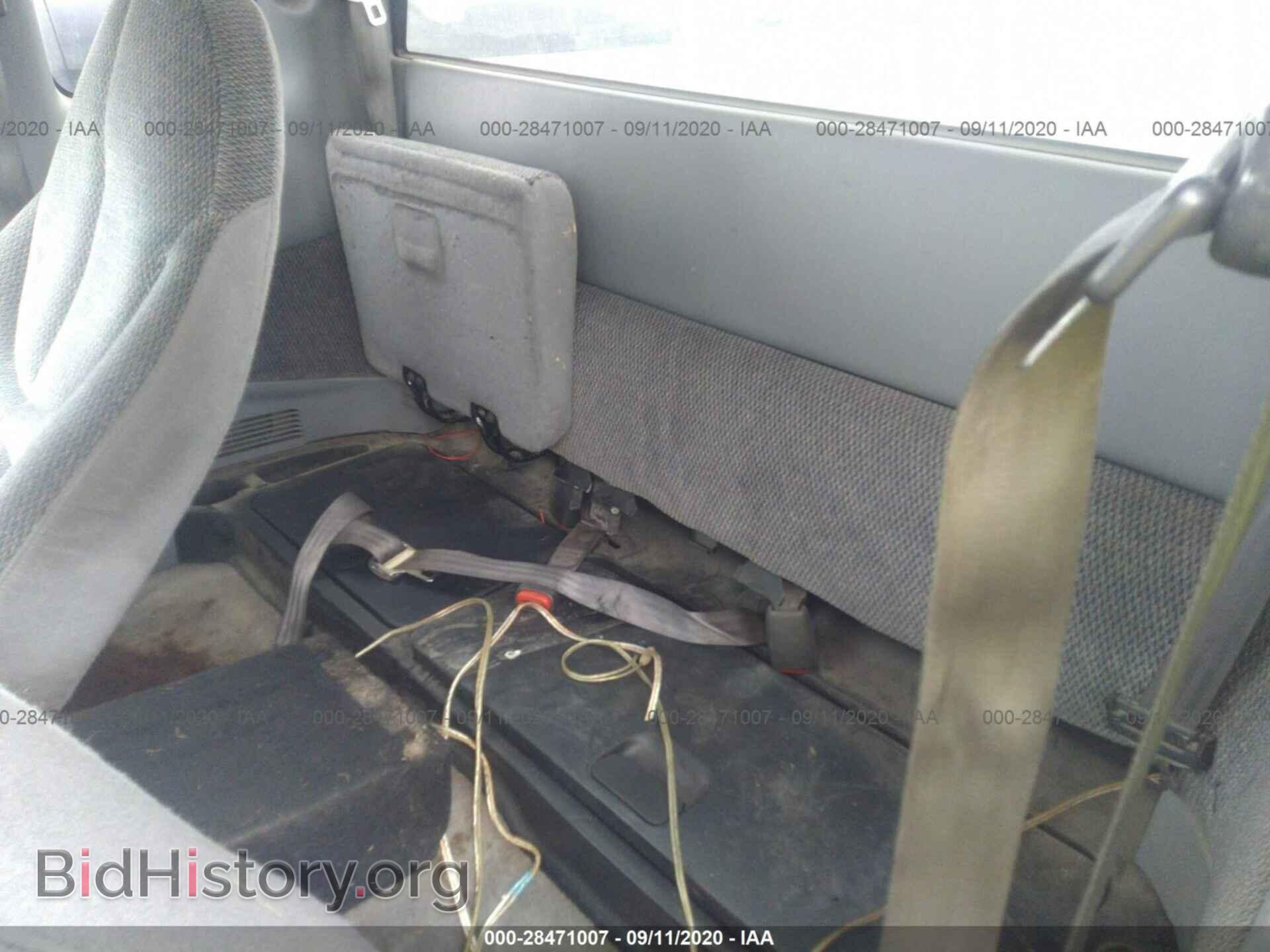 1997 DODGE DAKOTA - VIN: 1B7GL23Y7VS288002 - Фото 8