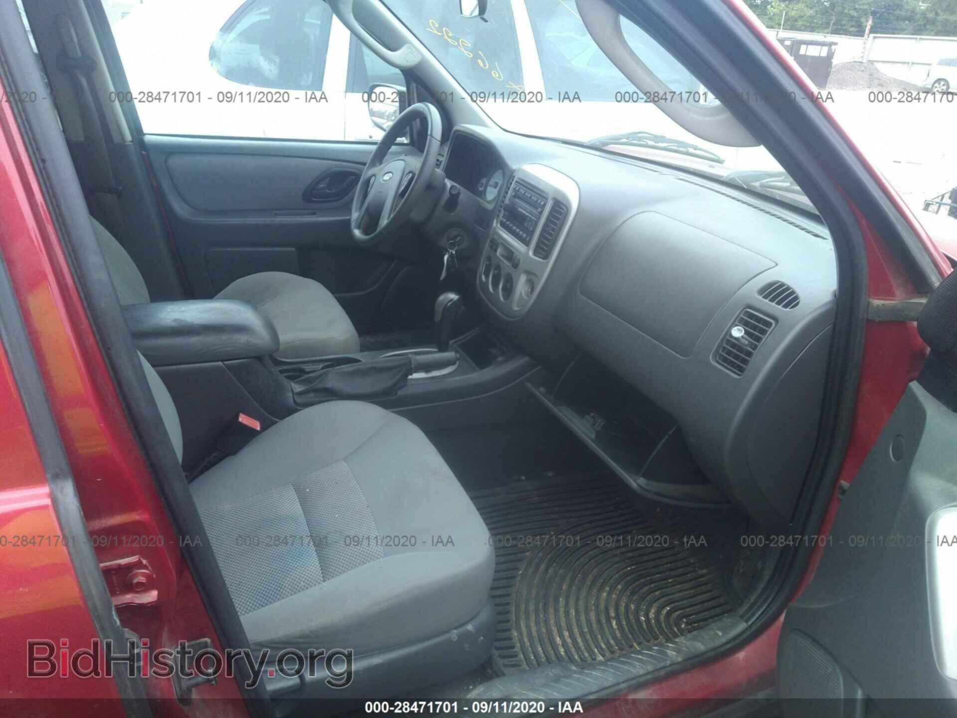 2007 FORD ESCAPE - VIN: 1FMYU93127KA66222 - Фото 5