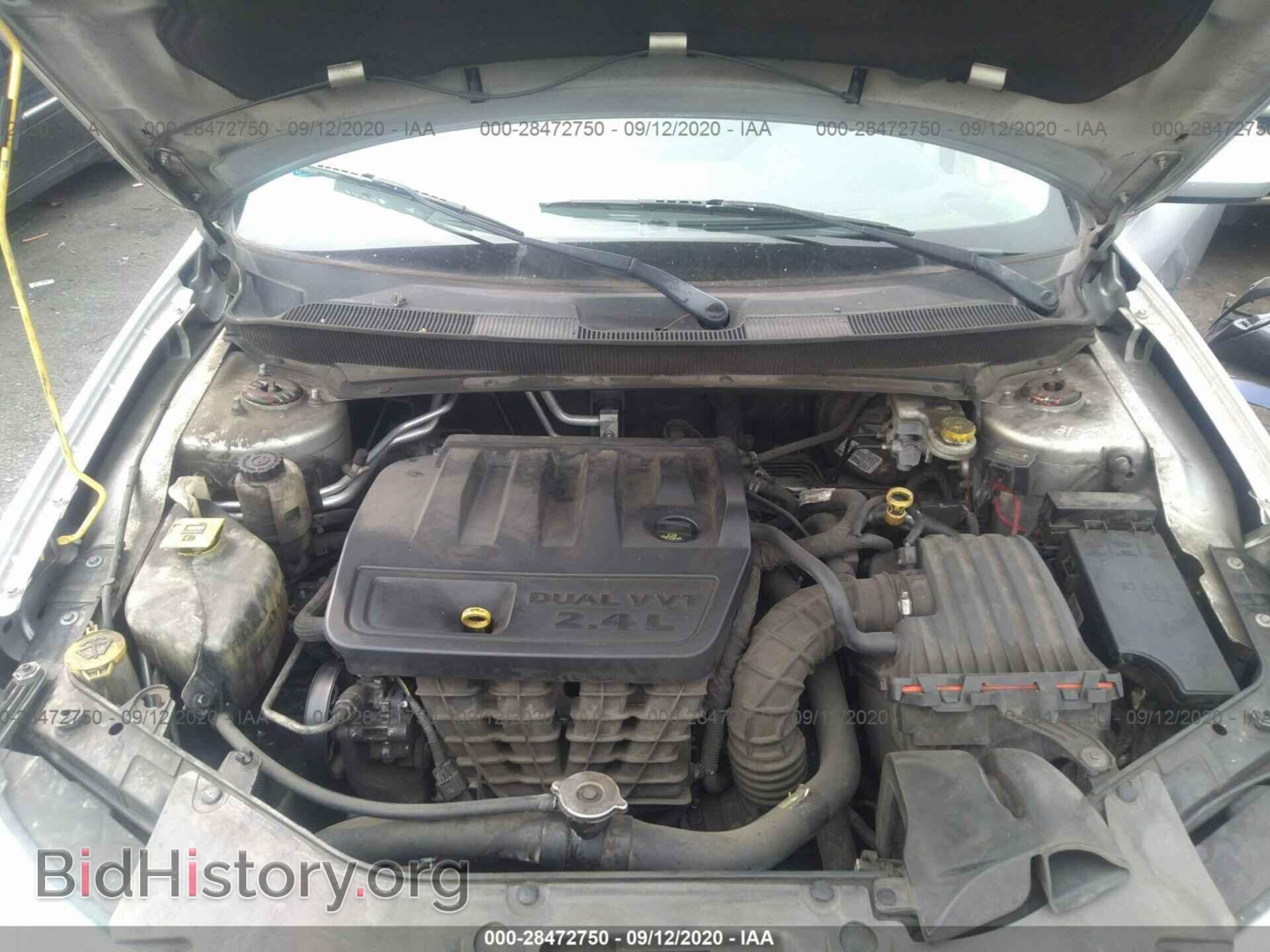 2010 CHRYSLER SEBRING - VIN: 1C3CC5FB5AN102056 - Фото 10