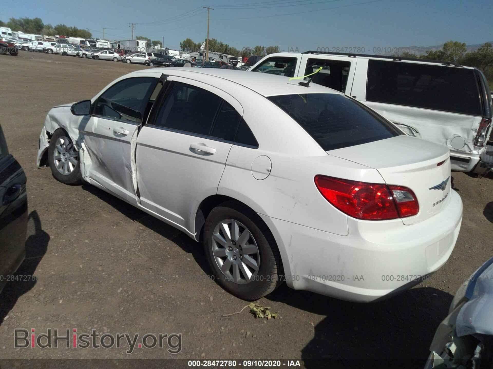 2010 CHRYSLER SEBRING - VIN: 1C3CC4FB8AN222332 - Фото 3