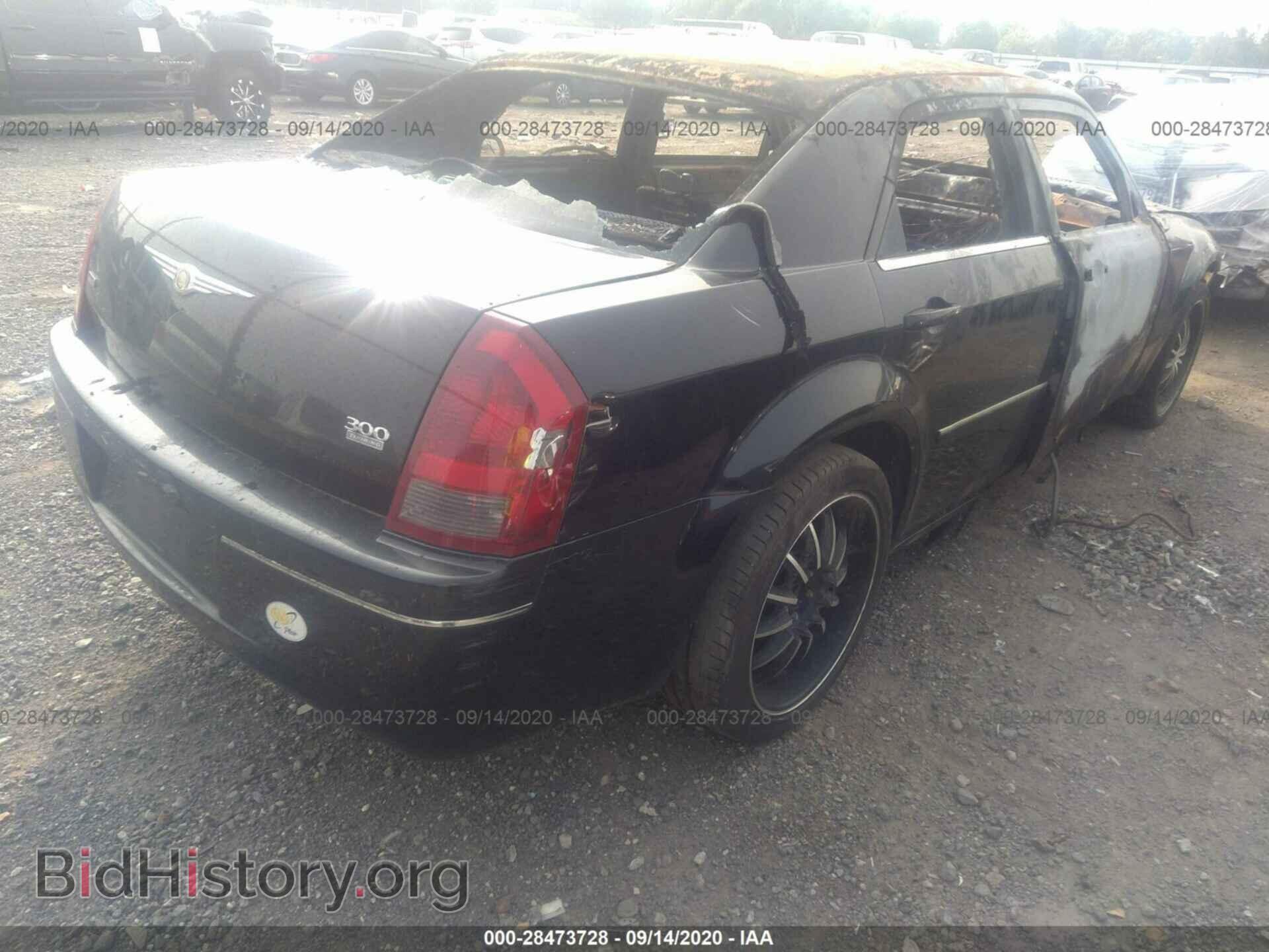 2006 CHRYSLER 300 - VIN: 2C3KK53G56H277406 - Фото 4