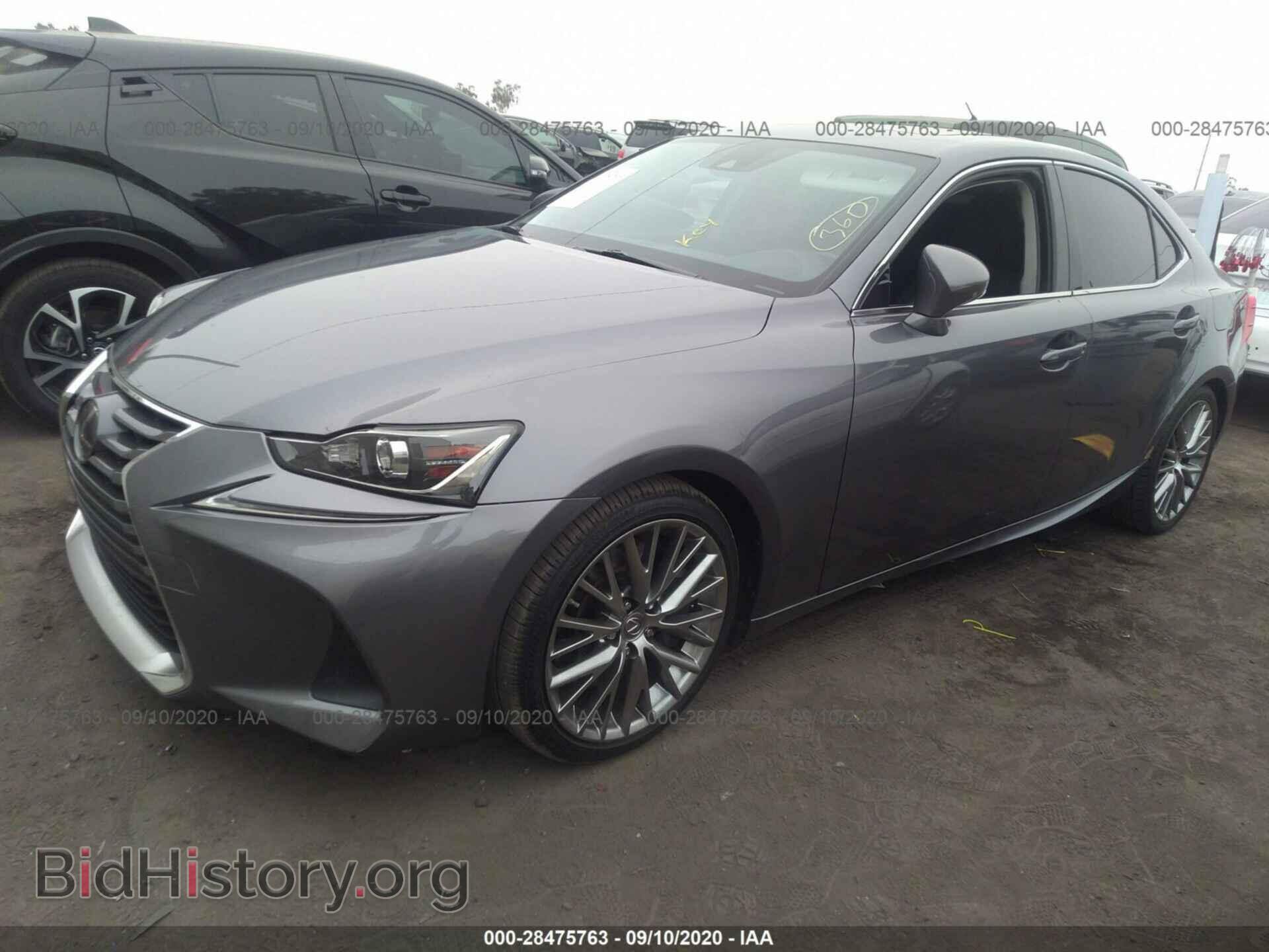 2017 LEXUS IS - VIN: JTHBA1D22H5057398 - Фото 2