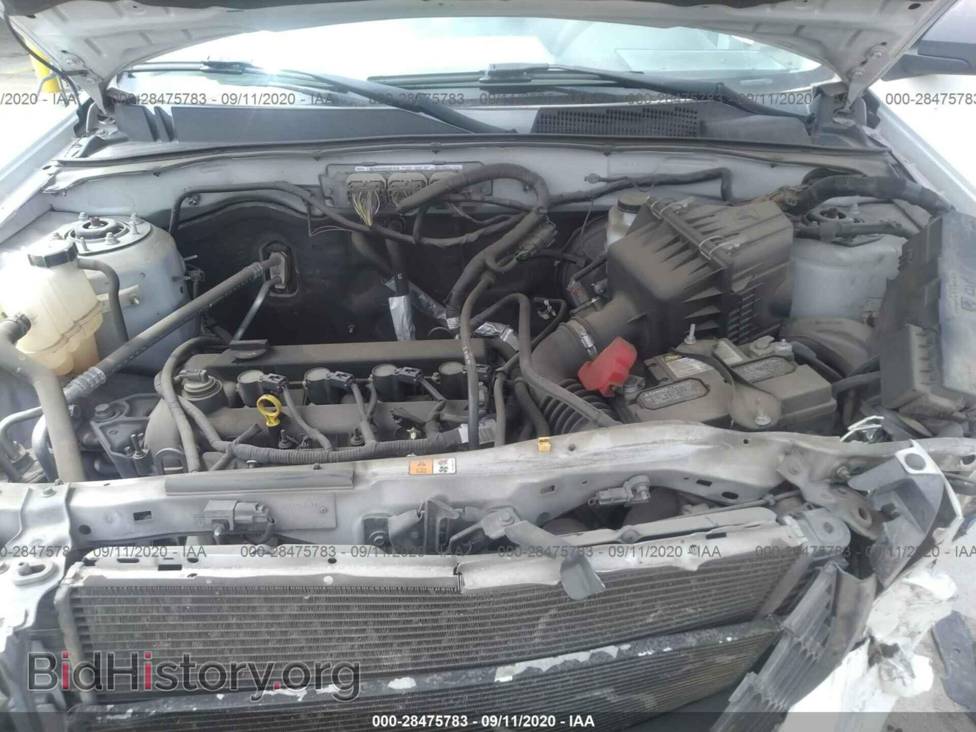 2011 MAZDA TRIBUTE - VIN: 4F2CY0C77BKM06511 - Фото 10