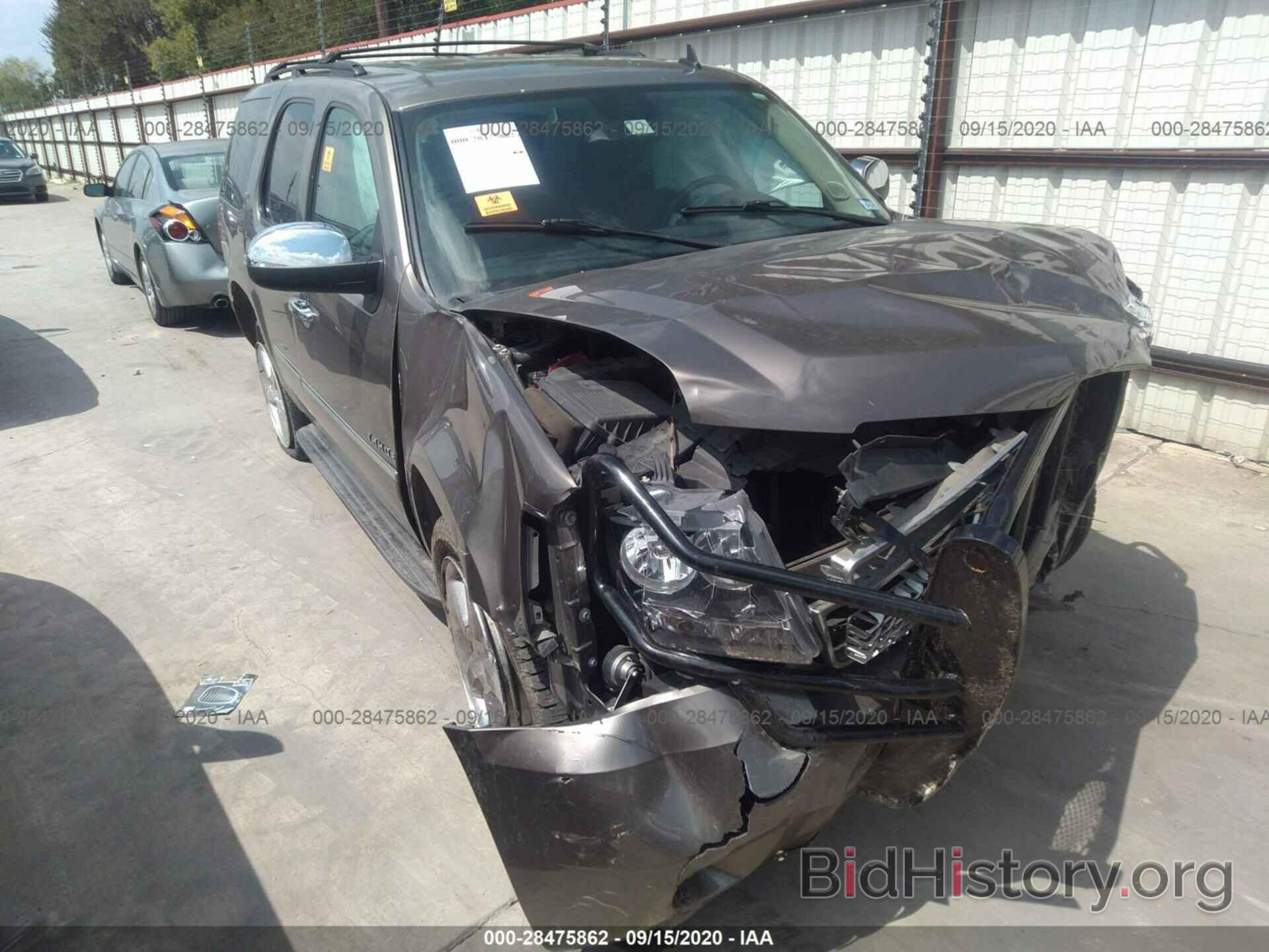 Photo 1GNSCCE06DR357962 - CHEVROLET TAHOE 2013