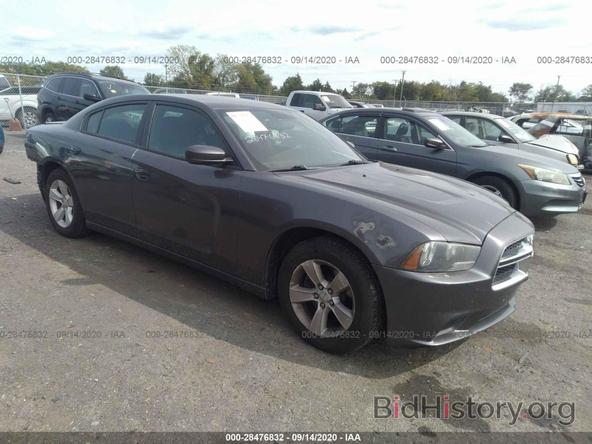 Photo 2C3CDXBG3DH555468 - DODGE CHARGER 2013