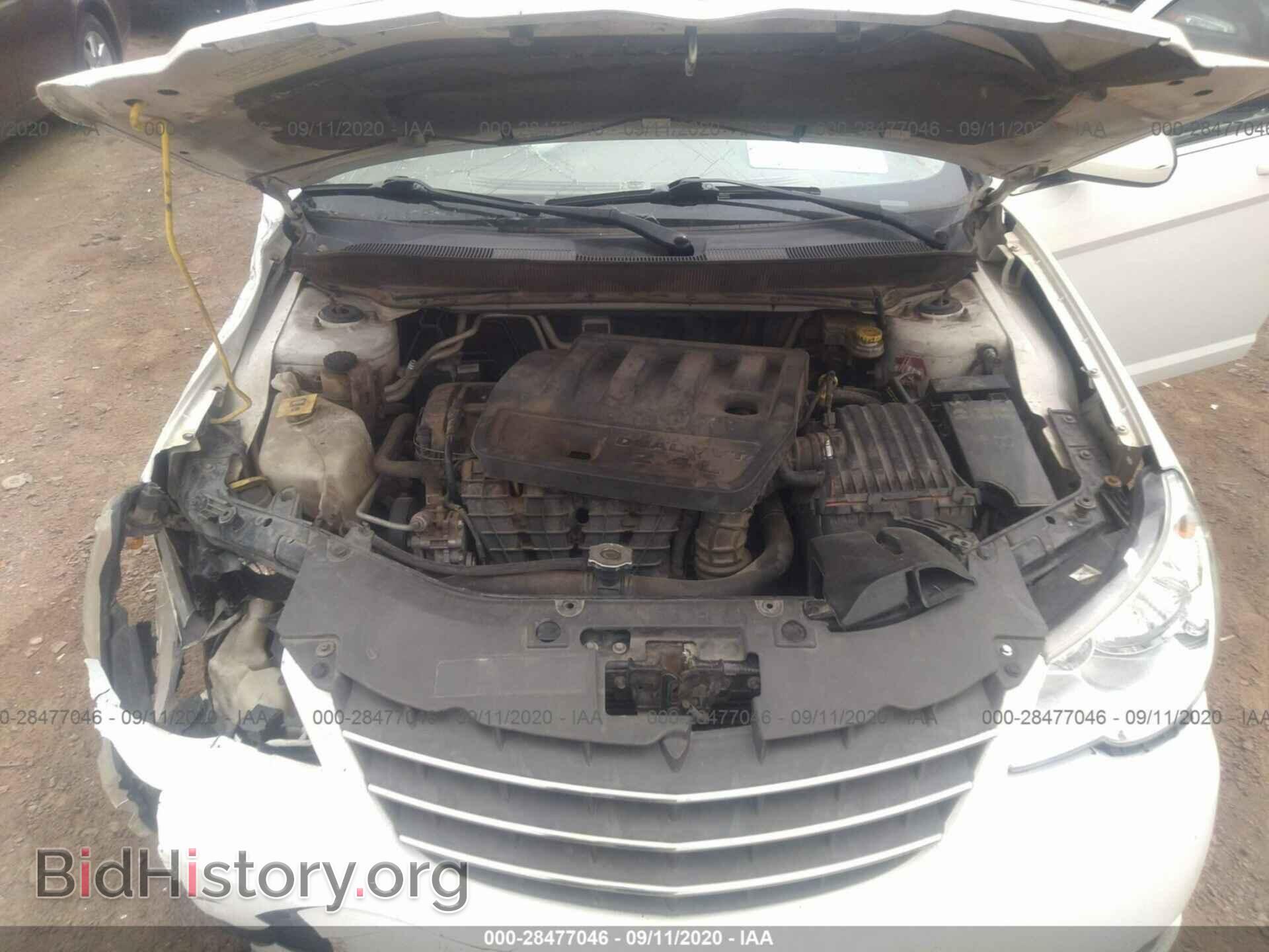 2010 CHRYSLER SEBRING - VIN: 1C3CC5FB4AN208773 - Фото 10