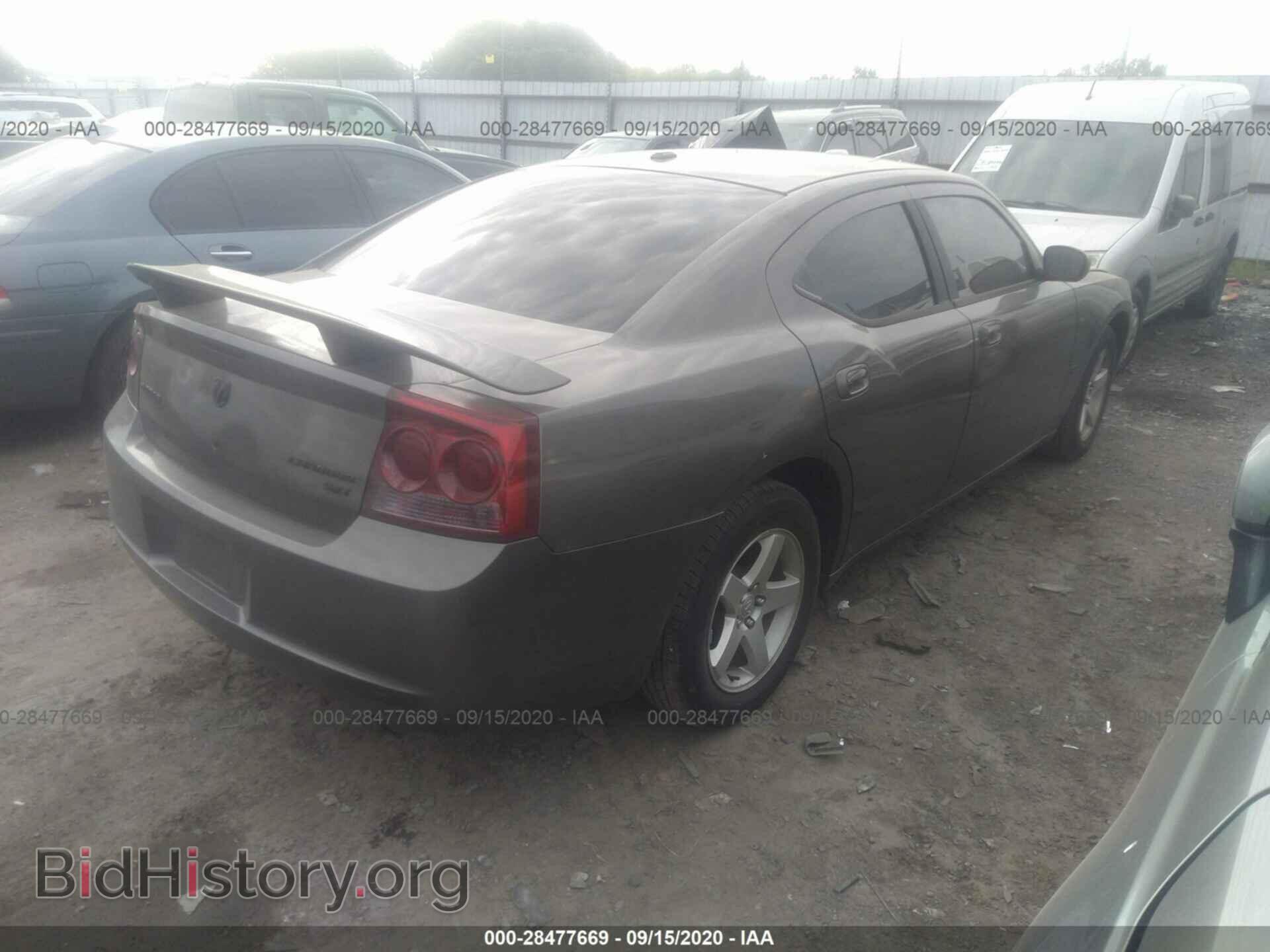 2010 DODGE CHARGER - VIN: 2B3CA3CV1AH177061 - Фото 4
