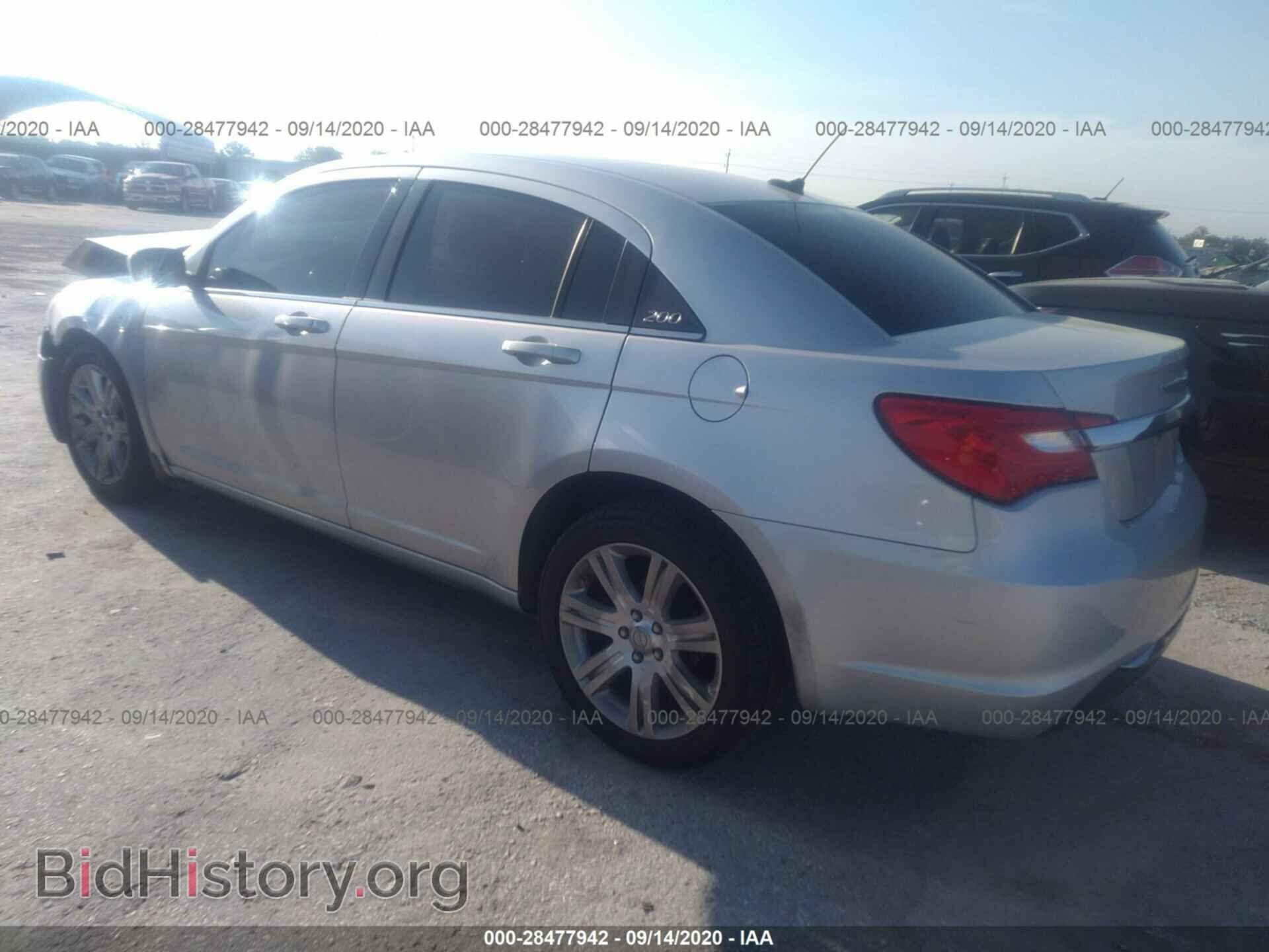 2012 CHRYSLER 200 - VIN: 1C3CCBBBXCN172773 - Фото 3